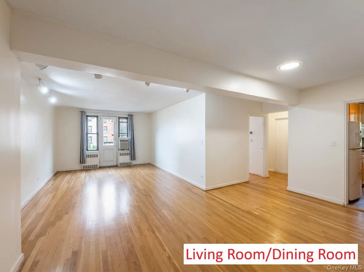 150-11 72nd Road, New York, NY, 2 Bedrooms Bedrooms, 5 Rooms Rooms,1 BathroomBathrooms,Residential,For Rent,72nd,0,1005507 150-11 72nd Road, New York, NY, 2 Bedrooms Bedrooms, 5 Rooms Rooms,1 BathroomBathrooms,Residential,For Rent,72nd,0,1005507