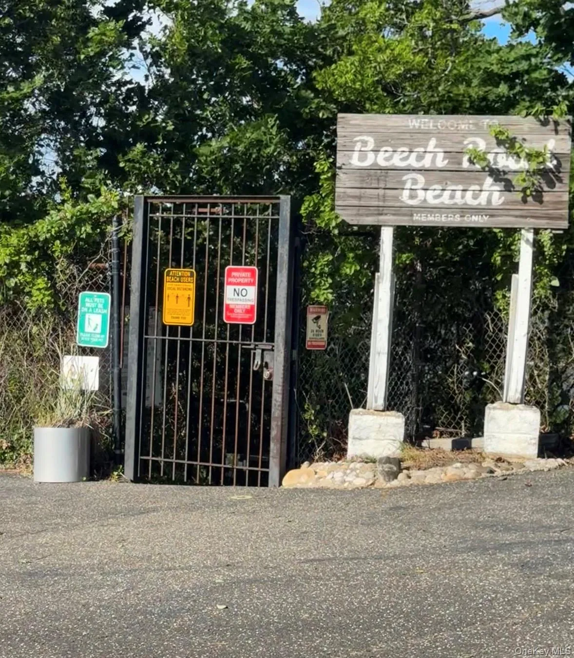 120 Soundview Drive, Brookhaven, NY, 6 Bedrooms Bedrooms, 12 Rooms Rooms,3 BathroomsBathrooms,Residential,For Rent,Soundview,0,1005509 120 Soundview Drive, Brookhaven, NY, 6 Bedrooms Bedrooms, 12 Rooms Rooms,3 BathroomsBathrooms,Residential,For Rent,Soundview,0,1005509