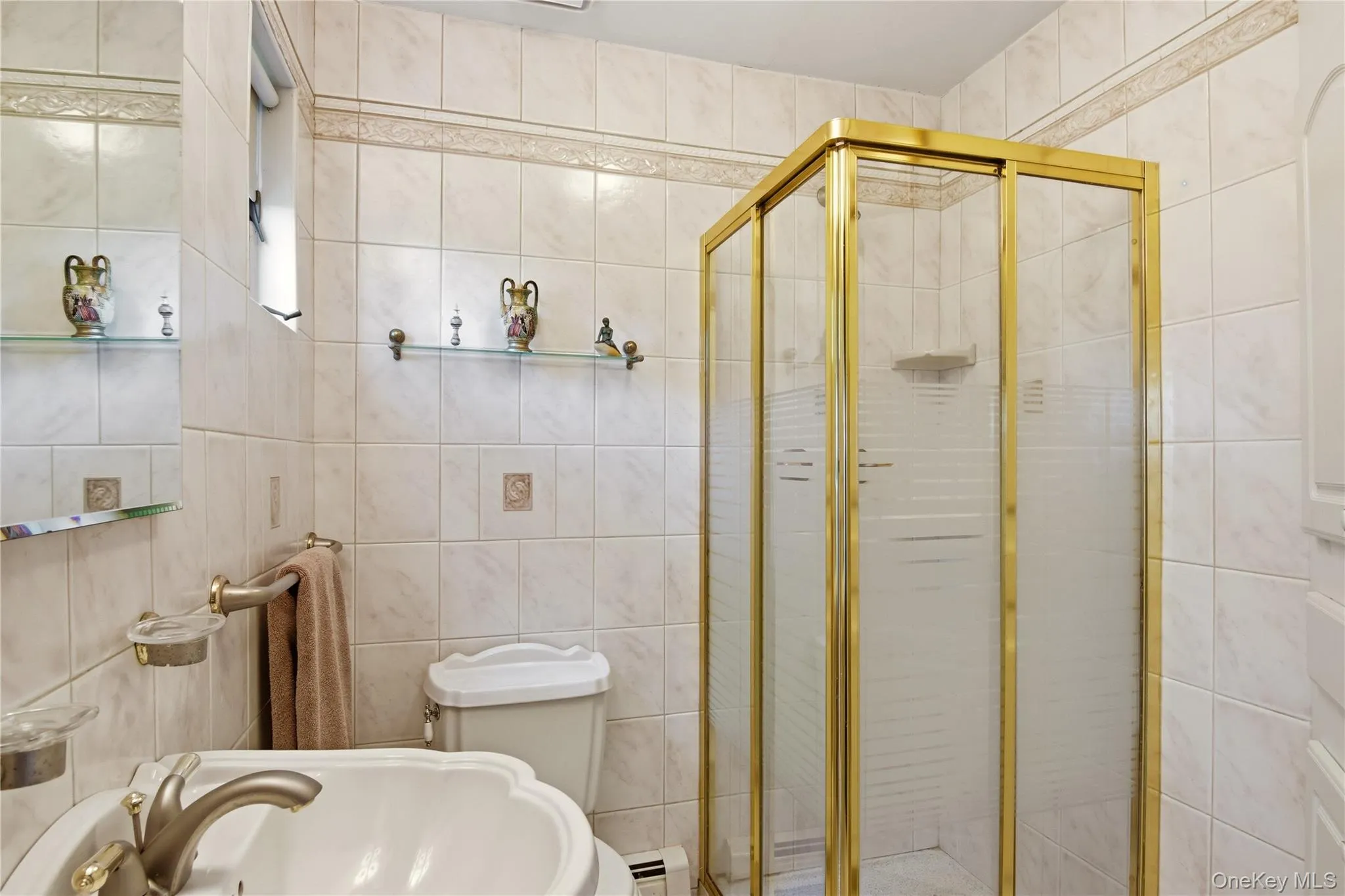 120 Soundview Drive, Brookhaven, NY, 6 Bedrooms Bedrooms, 12 Rooms Rooms,3 BathroomsBathrooms,Residential,For Rent,Soundview,0,1005509 120 Soundview Drive, Brookhaven, NY, 6 Bedrooms Bedrooms, 12 Rooms Rooms,3 BathroomsBathrooms,Residential,For Rent,Soundview,0,1005509