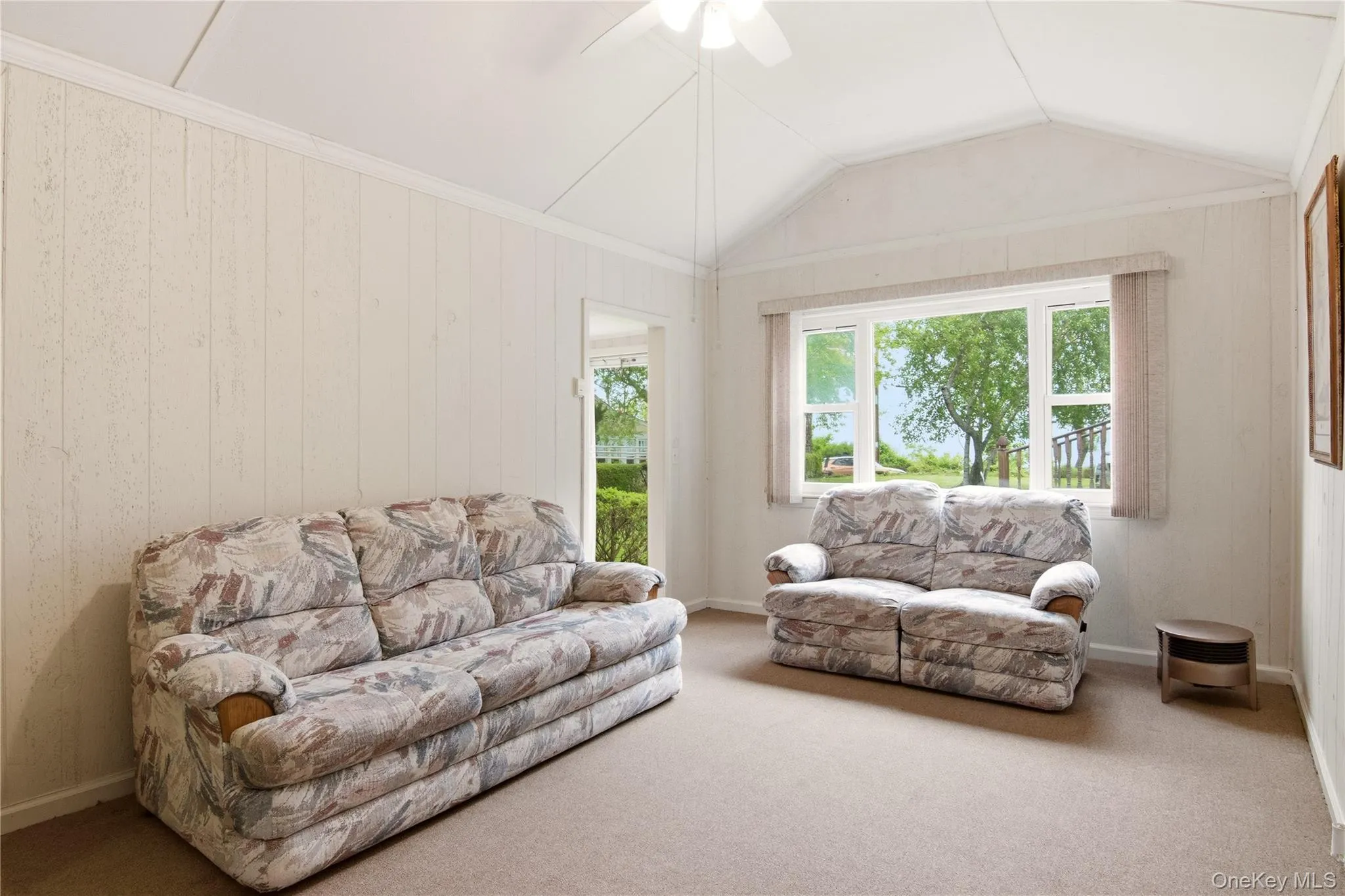 120 Soundview Drive, Brookhaven, NY, 6 Bedrooms Bedrooms, 12 Rooms Rooms,3 BathroomsBathrooms,Residential,For Rent,Soundview,0,1005509 120 Soundview Drive, Brookhaven, NY, 6 Bedrooms Bedrooms, 12 Rooms Rooms,3 BathroomsBathrooms,Residential,For Rent,Soundview,0,1005509
