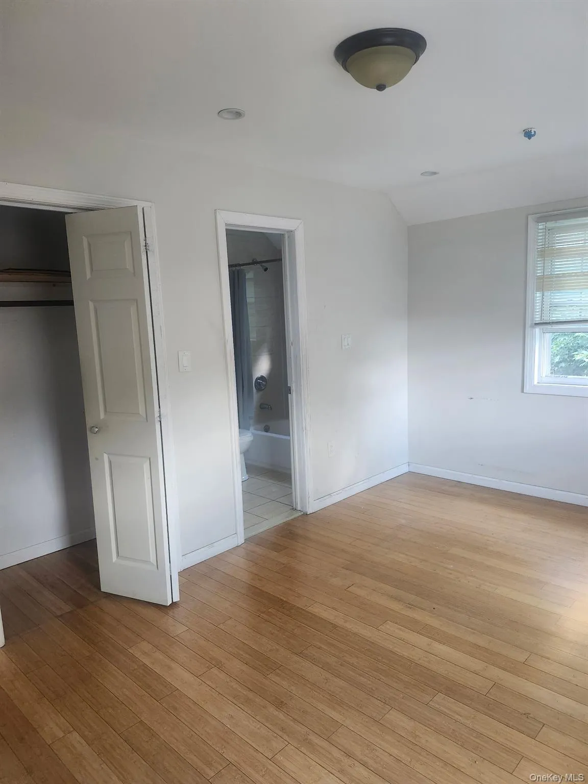 14654 106th Avenue, New York, NY, 3 Bedrooms Bedrooms, 6 Rooms Rooms,2 BathroomsBathrooms,Residential Lease,For Rent,106th,0,1005510 14654 106th Avenue, New York, NY, 3 Bedrooms Bedrooms, 6 Rooms Rooms,2 BathroomsBathrooms,Residential Lease,For Rent,106th,0,1005510