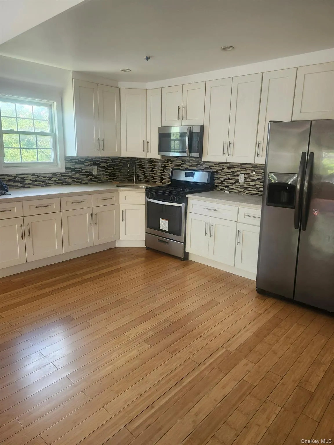 14654 106th Avenue, New York, NY, 3 Bedrooms Bedrooms, 6 Rooms Rooms,2 BathroomsBathrooms,Residential Lease,For Rent,106th,0,1005510 14654 106th Avenue, New York, NY, 3 Bedrooms Bedrooms, 6 Rooms Rooms,2 BathroomsBathrooms,Residential Lease,For Rent,106th,0,1005510