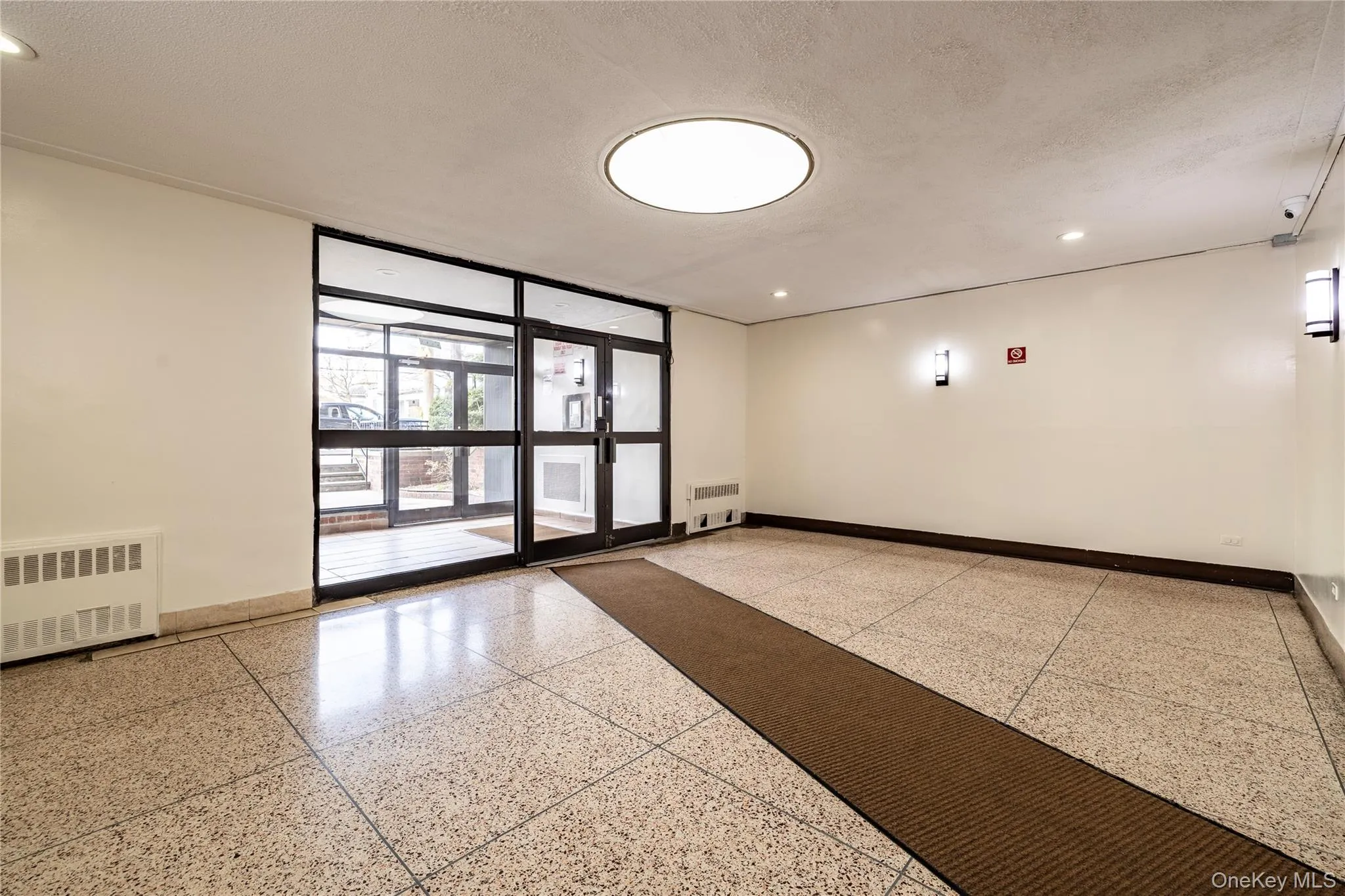 1040 Neilson Street, New York, NY, 1 Bedroom Bedrooms, 3 Rooms Rooms,1 BathroomBathrooms,Residential,For Rent,Neilson,0,1005511 1040 Neilson Street, New York, NY, 1 Bedroom Bedrooms, 3 Rooms Rooms,1 BathroomBathrooms,Residential,For Rent,Neilson,0,1005511