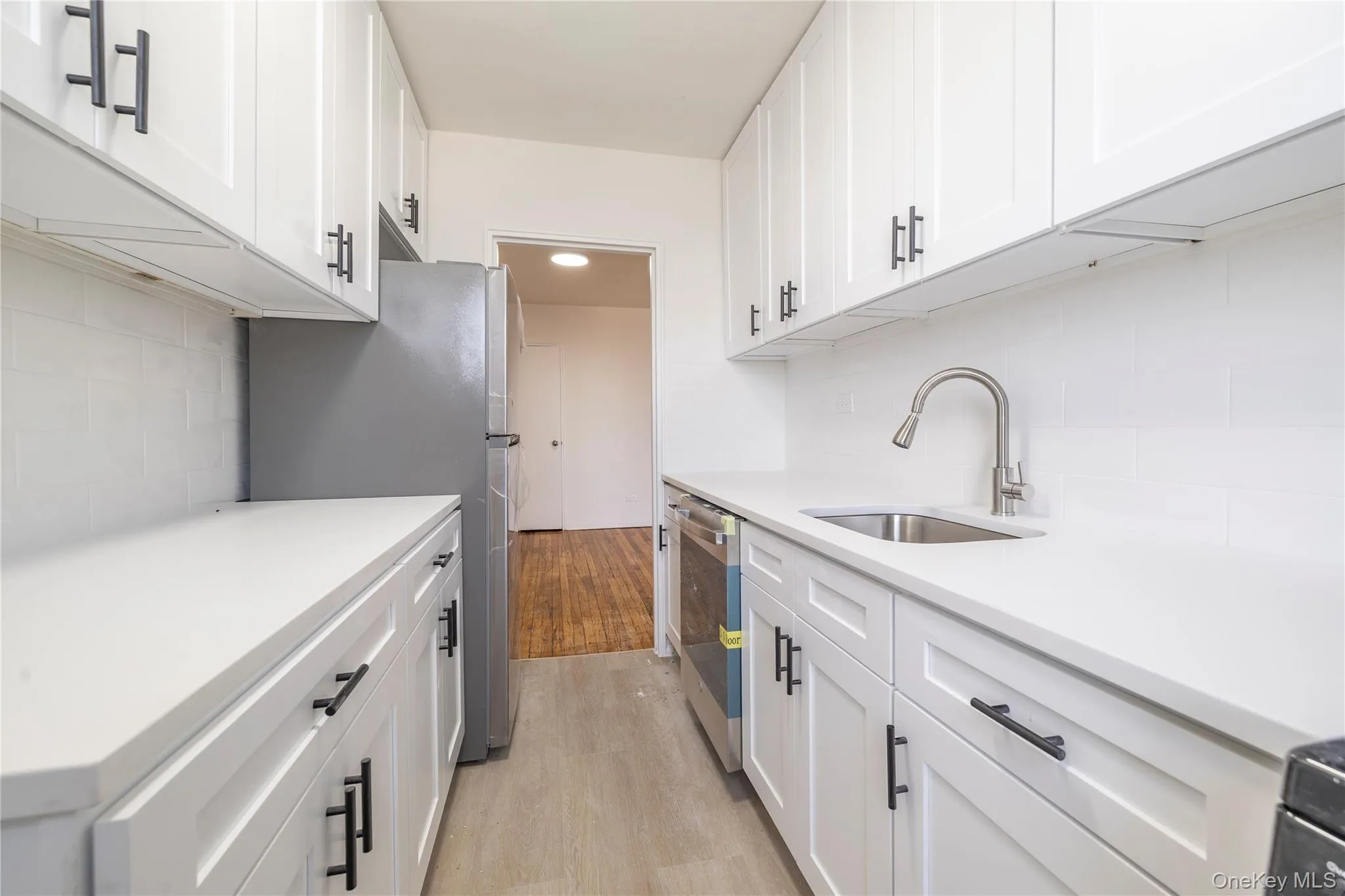1040 Neilson Street, New York, NY, 1 Bedroom Bedrooms, 3 Rooms Rooms,1 BathroomBathrooms,Residential,For Rent,Neilson,0,1005511 1040 Neilson Street, New York, NY, 1 Bedroom Bedrooms, 3 Rooms Rooms,1 BathroomBathrooms,Residential,For Rent,Neilson,0,1005511