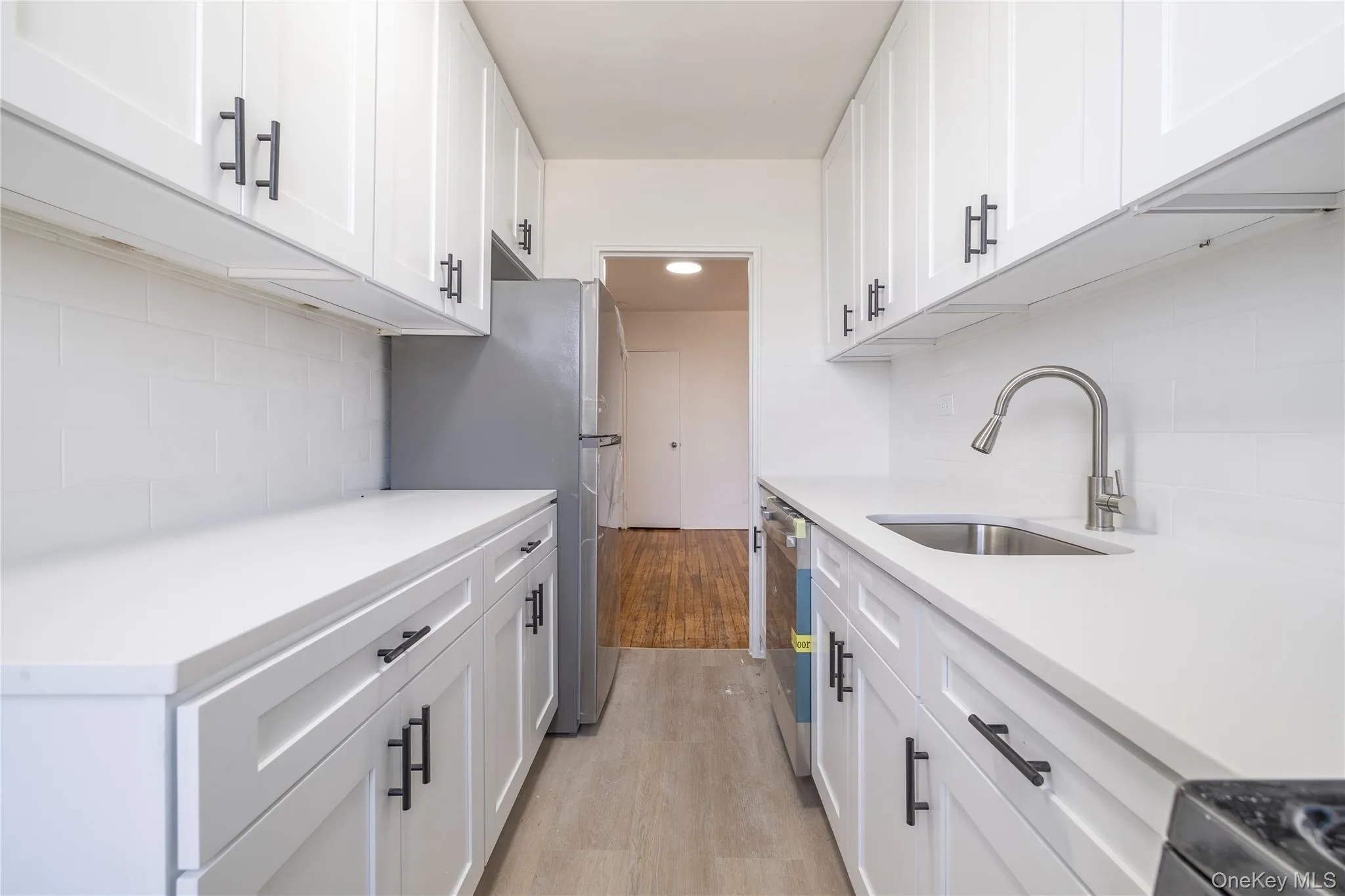 1040 Neilson Street, New York, NY, 1 Bedroom Bedrooms, 3 Rooms Rooms,1 BathroomBathrooms,Residential,For Rent,Neilson,0,1005511 1040 Neilson Street, New York, NY, 1 Bedroom Bedrooms, 3 Rooms Rooms,1 BathroomBathrooms,Residential,For Rent,Neilson,0,1005511