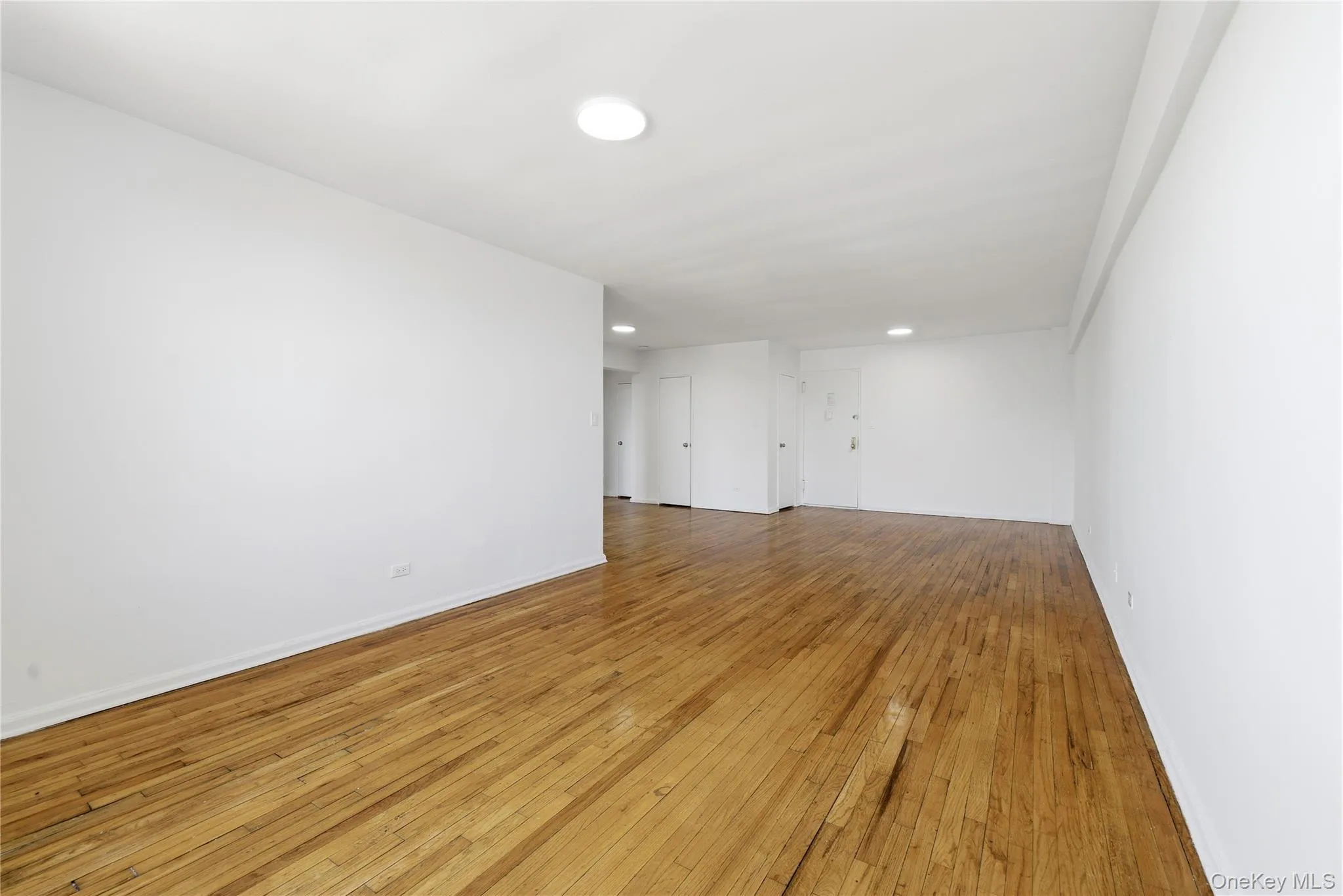 1040 Neilson Street, New York, NY, 1 Bedroom Bedrooms, 3 Rooms Rooms,1 BathroomBathrooms,Residential,For Rent,Neilson,0,1005511 1040 Neilson Street, New York, NY, 1 Bedroom Bedrooms, 3 Rooms Rooms,1 BathroomBathrooms,Residential,For Rent,Neilson,0,1005511