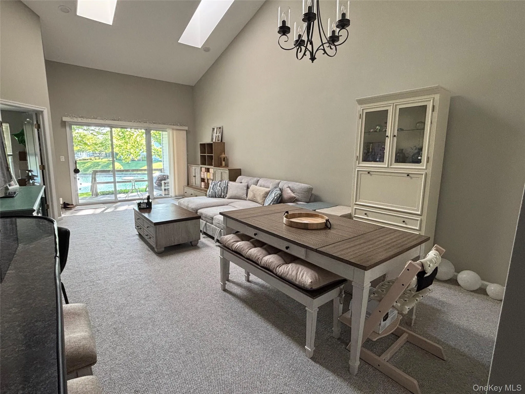 703 Constance Lane, Brookhaven, NY, 2 Bedrooms Bedrooms, 5 Rooms Rooms,2 BathroomsBathrooms,Residential Lease,For Rent,Constance,0,1005512 703 Constance Lane, Brookhaven, NY, 2 Bedrooms Bedrooms, 5 Rooms Rooms,2 BathroomsBathrooms,Residential Lease,For Rent,Constance,0,1005512