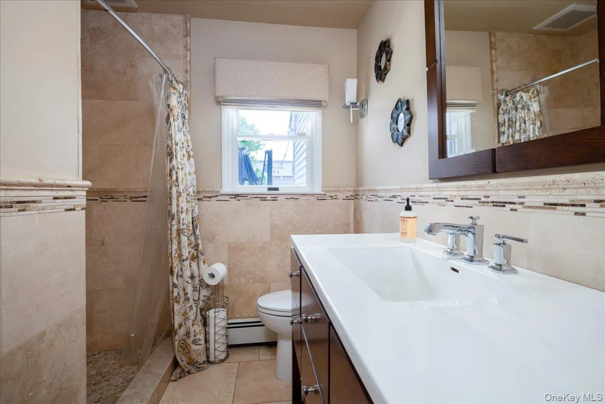 140 Euclid Avenue, Oyster Bay, NY, 5 Bedrooms Bedrooms, 11 Rooms Rooms,3 BathroomsBathrooms,Residential,For Rent,Euclid,0,1005514 140 Euclid Avenue, Oyster Bay, NY, 5 Bedrooms Bedrooms, 11 Rooms Rooms,3 BathroomsBathrooms,Residential,For Rent,Euclid,0,1005514