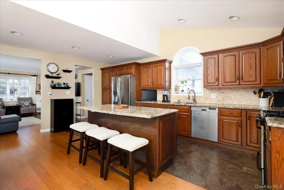 140 Euclid Avenue, Oyster Bay, NY, 5 Bedrooms Bedrooms, 11 Rooms Rooms,3 BathroomsBathrooms,Residential,For Rent,Euclid,0,1005514 140 Euclid Avenue, Oyster Bay, NY, 5 Bedrooms Bedrooms, 11 Rooms Rooms,3 BathroomsBathrooms,Residential,For Rent,Euclid,0,1005514