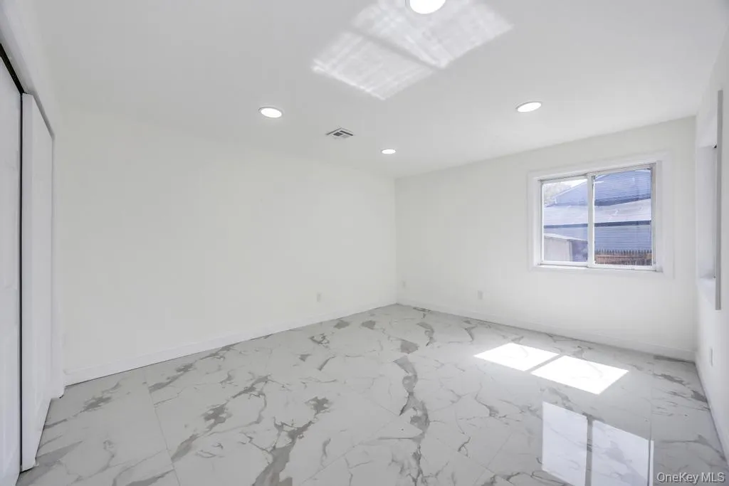 8 Grand Canyon Lane, Brookhaven, NY, 5 Bedrooms Bedrooms, 11 Rooms Rooms,3 BathroomsBathrooms,Residential,For Rent,Grand Canyon,0,1005527 8 Grand Canyon Lane, Brookhaven, NY, 5 Bedrooms Bedrooms, 11 Rooms Rooms,3 BathroomsBathrooms,Residential,For Rent,Grand Canyon,0,1005527