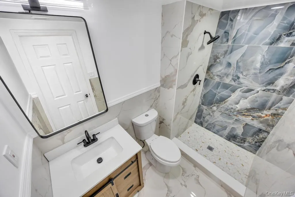 8 Grand Canyon Lane, Brookhaven, NY, 5 Bedrooms Bedrooms, 11 Rooms Rooms,3 BathroomsBathrooms,Residential,For Rent,Grand Canyon,0,1005527 8 Grand Canyon Lane, Brookhaven, NY, 5 Bedrooms Bedrooms, 11 Rooms Rooms,3 BathroomsBathrooms,Residential,For Rent,Grand Canyon,0,1005527