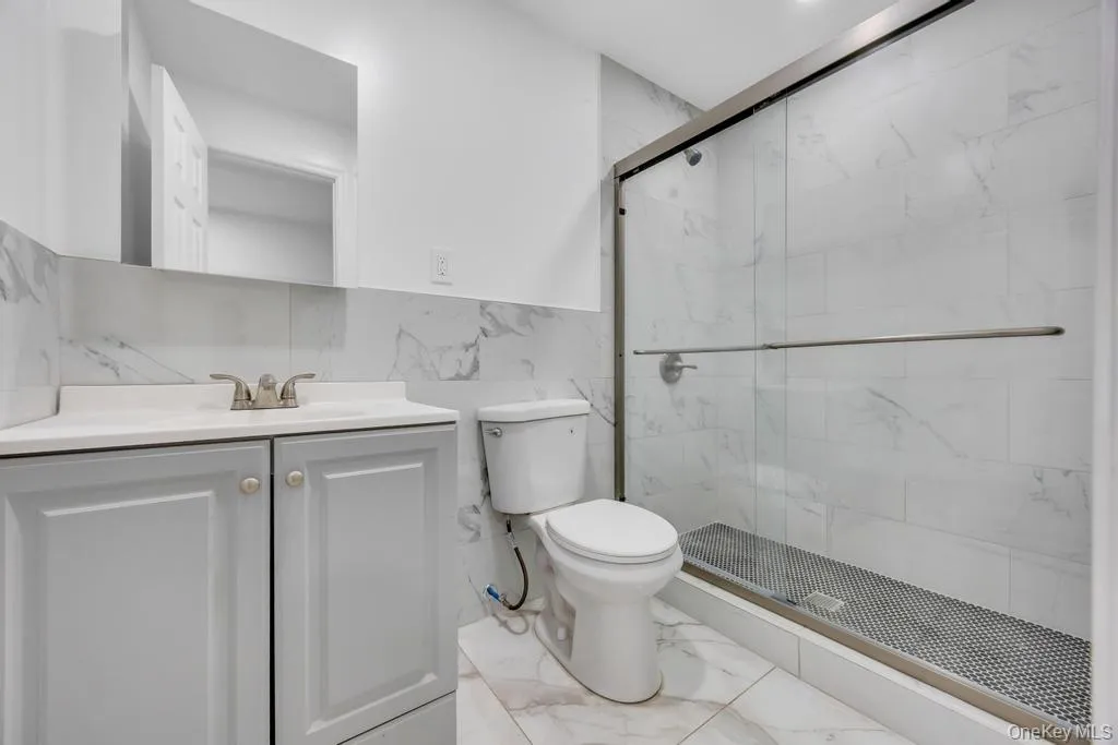 5 Radford Road, Brookhaven, NY, 3 Bedrooms Bedrooms, 9 Rooms Rooms,3 BathroomsBathrooms,Residential,For Rent,Radford,0,1005530 5 Radford Road, Brookhaven, NY, 3 Bedrooms Bedrooms, 9 Rooms Rooms,3 BathroomsBathrooms,Residential,For Rent,Radford,0,1005530
