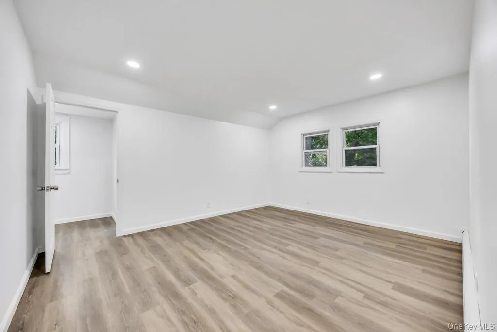 5 Radford Road, Brookhaven, NY, 3 Bedrooms Bedrooms, 9 Rooms Rooms,3 BathroomsBathrooms,Residential,For Rent,Radford,0,1005530 5 Radford Road, Brookhaven, NY, 3 Bedrooms Bedrooms, 9 Rooms Rooms,3 BathroomsBathrooms,Residential,For Rent,Radford,0,1005530