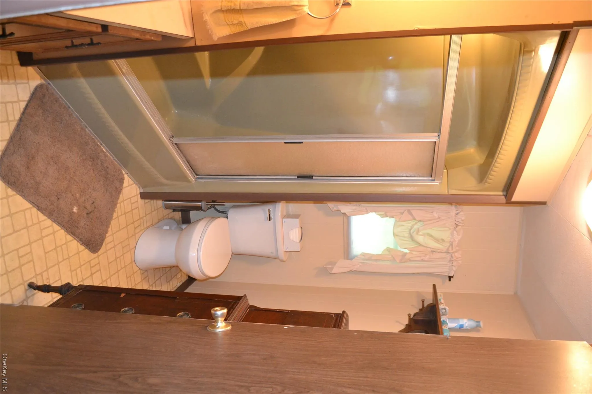 Full Bath with shower surround and tub Full Bath with shower surround and tub