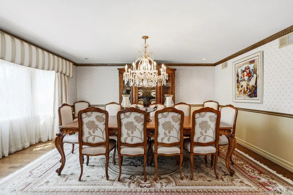 119 Plainview Road, Oyster Bay, NY, 6 Bedrooms Bedrooms, 12 Rooms Rooms,4 BathroomsBathrooms,Residential,For Rent,Plainview,0,1005538 119 Plainview Road, Oyster Bay, NY, 6 Bedrooms Bedrooms, 12 Rooms Rooms,4 BathroomsBathrooms,Residential,For Rent,Plainview,0,1005538