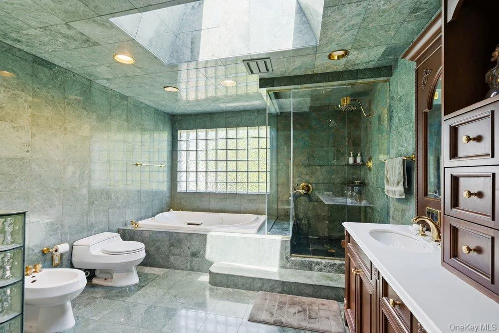 119 Plainview Road, Oyster Bay, NY, 6 Bedrooms Bedrooms, 12 Rooms Rooms,4 BathroomsBathrooms,Residential,For Rent,Plainview,0,1005538 119 Plainview Road, Oyster Bay, NY, 6 Bedrooms Bedrooms, 12 Rooms Rooms,4 BathroomsBathrooms,Residential,For Rent,Plainview,0,1005538