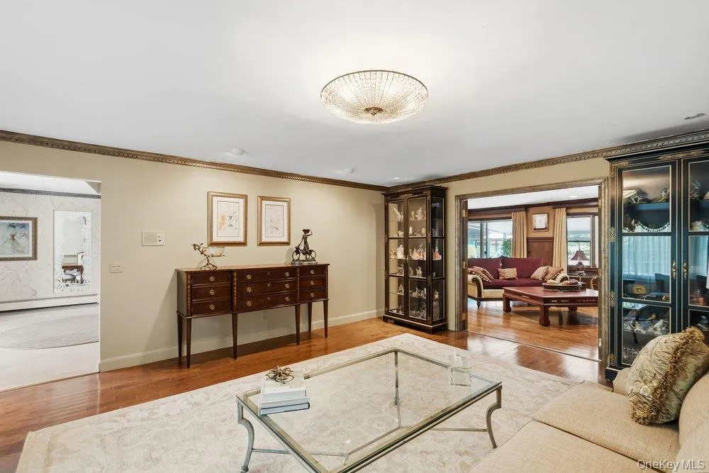 119 Plainview Road, Oyster Bay, NY, 6 Bedrooms Bedrooms, 12 Rooms Rooms,4 BathroomsBathrooms,Residential,For Rent,Plainview,0,1005538 119 Plainview Road, Oyster Bay, NY, 6 Bedrooms Bedrooms, 12 Rooms Rooms,4 BathroomsBathrooms,Residential,For Rent,Plainview,0,1005538