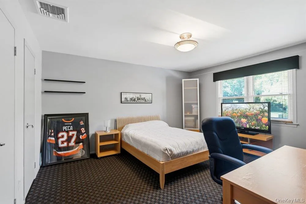 119 Plainview Road, Oyster Bay, NY, 6 Bedrooms Bedrooms, 12 Rooms Rooms,4 BathroomsBathrooms,Residential,For Rent,Plainview,0,1005538 119 Plainview Road, Oyster Bay, NY, 6 Bedrooms Bedrooms, 12 Rooms Rooms,4 BathroomsBathrooms,Residential,For Rent,Plainview,0,1005538