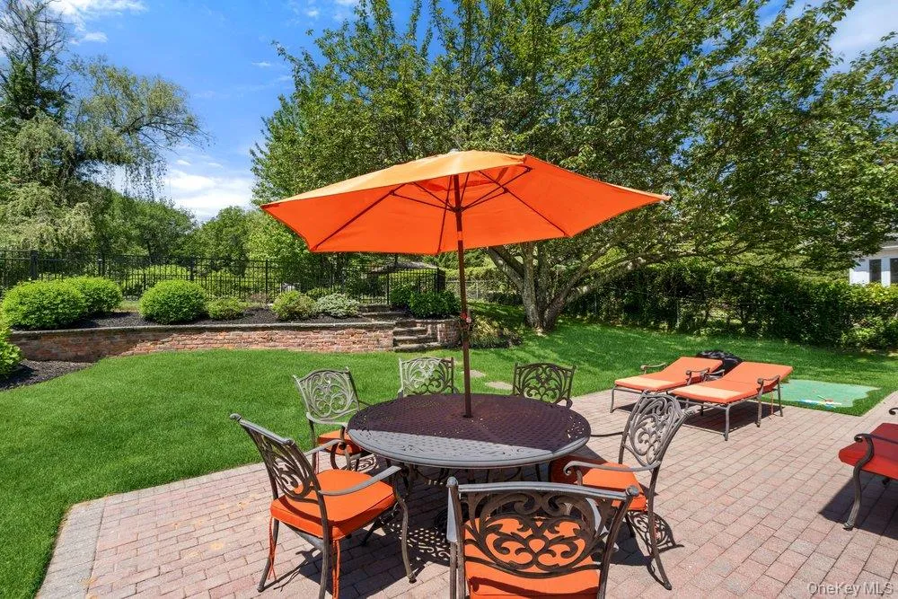 119 Plainview Road, Oyster Bay, NY, 6 Bedrooms Bedrooms, 12 Rooms Rooms,4 BathroomsBathrooms,Residential,For Rent,Plainview,0,1005538 119 Plainview Road, Oyster Bay, NY, 6 Bedrooms Bedrooms, 12 Rooms Rooms,4 BathroomsBathrooms,Residential,For Rent,Plainview,0,1005538