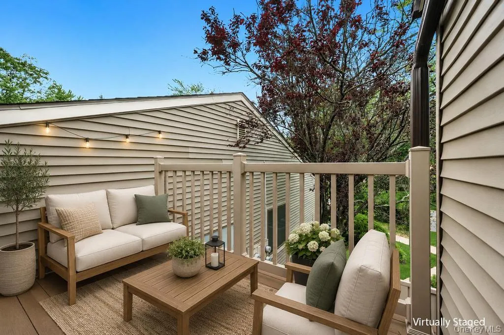 203 Birchwood Road, Brookhaven, NY, 2 Bedrooms Bedrooms, 7 Rooms Rooms,2 BathroomsBathrooms,Residential,For Rent,Birchwood,0,1005546 203 Birchwood Road, Brookhaven, NY, 2 Bedrooms Bedrooms, 7 Rooms Rooms,2 BathroomsBathrooms,Residential,For Rent,Birchwood,0,1005546