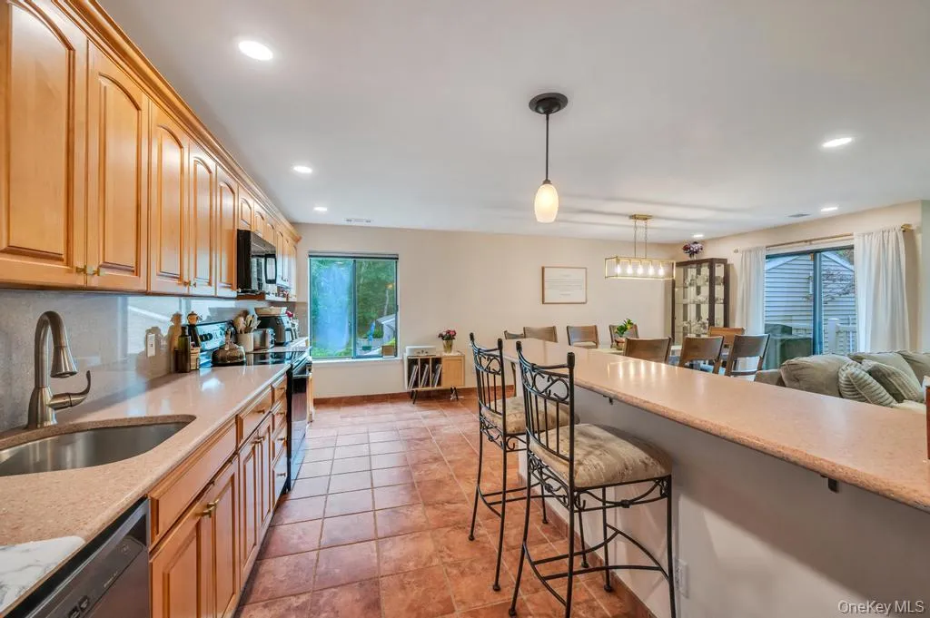 203 Birchwood Road, Brookhaven, NY, 2 Bedrooms Bedrooms, 7 Rooms Rooms,2 BathroomsBathrooms,Residential,For Rent,Birchwood,0,1005546 203 Birchwood Road, Brookhaven, NY, 2 Bedrooms Bedrooms, 7 Rooms Rooms,2 BathroomsBathrooms,Residential,For Rent,Birchwood,0,1005546