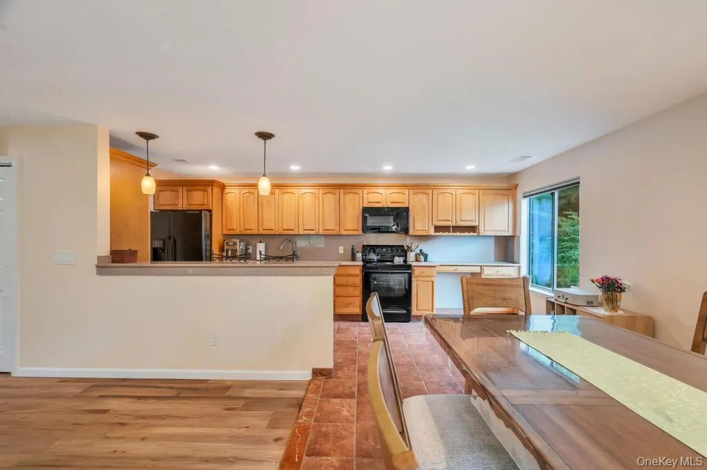 203 Birchwood Road, Brookhaven, NY, 2 Bedrooms Bedrooms, 7 Rooms Rooms,2 BathroomsBathrooms,Residential,For Rent,Birchwood,0,1005546 203 Birchwood Road, Brookhaven, NY, 2 Bedrooms Bedrooms, 7 Rooms Rooms,2 BathroomsBathrooms,Residential,For Rent,Birchwood,0,1005546