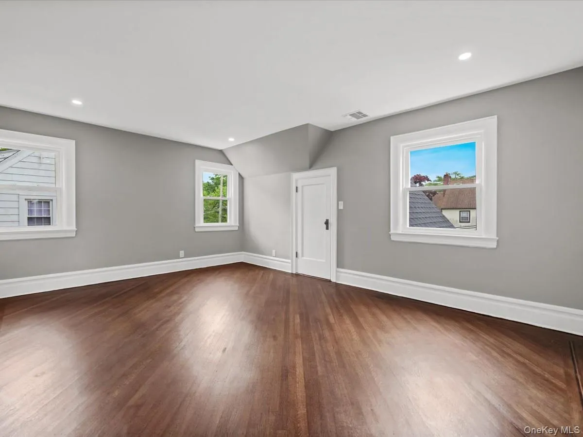 45 Edgewood Road, Hempstead, NY, 5 Bedrooms Bedrooms, 13 Rooms Rooms,2 BathroomsBathrooms,Residential,For Rent,Edgewood,0,1005547 45 Edgewood Road, Hempstead, NY, 5 Bedrooms Bedrooms, 13 Rooms Rooms,2 BathroomsBathrooms,Residential,For Rent,Edgewood,0,1005547