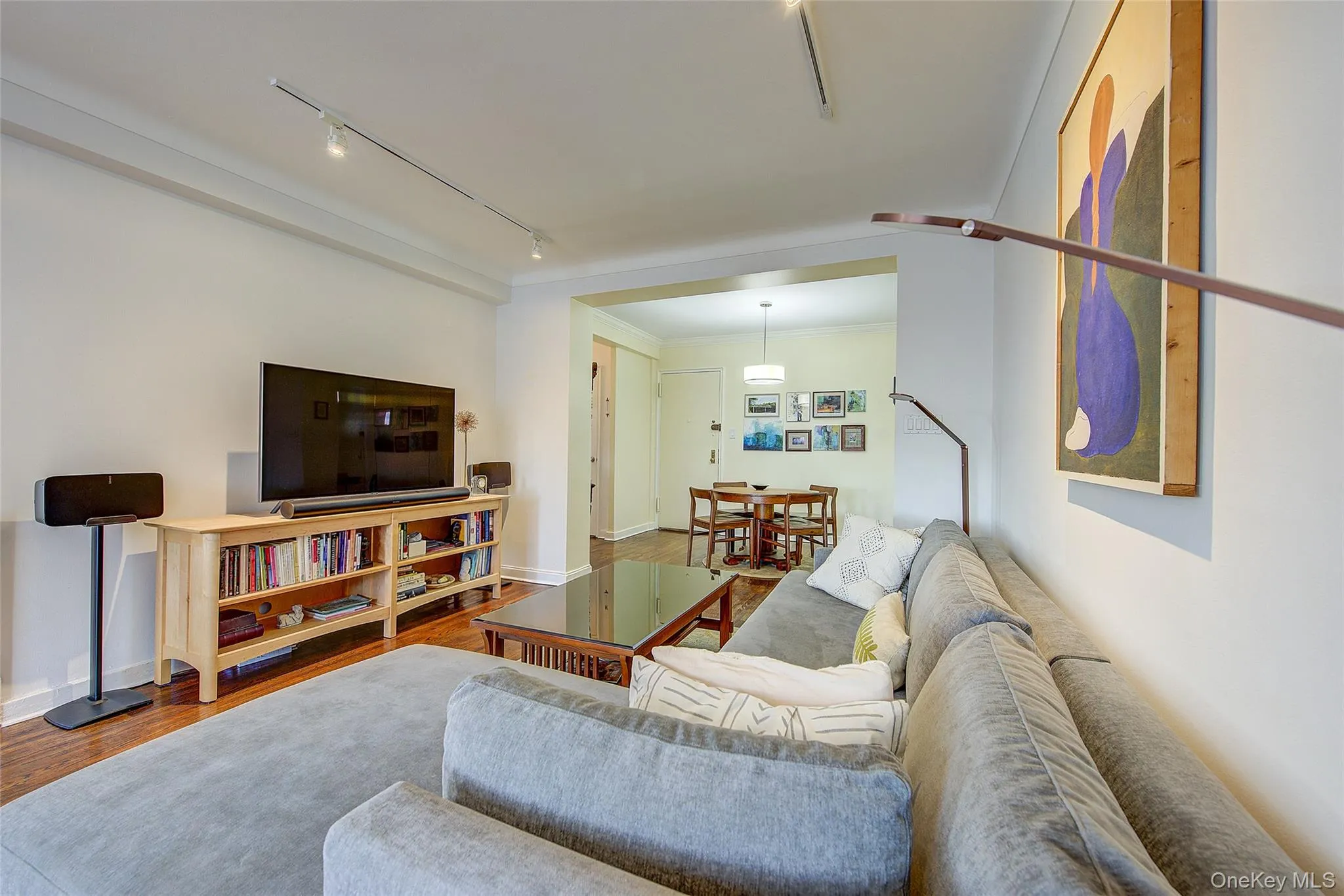 83-33 Austin Street, New York, NY, 2 Bedrooms Bedrooms, 5 Rooms Rooms,1 BathroomBathrooms,Residential,For Rent,Austin,0,1005549 83-33 Austin Street, New York, NY, 2 Bedrooms Bedrooms, 5 Rooms Rooms,1 BathroomBathrooms,Residential,For Rent,Austin,0,1005549