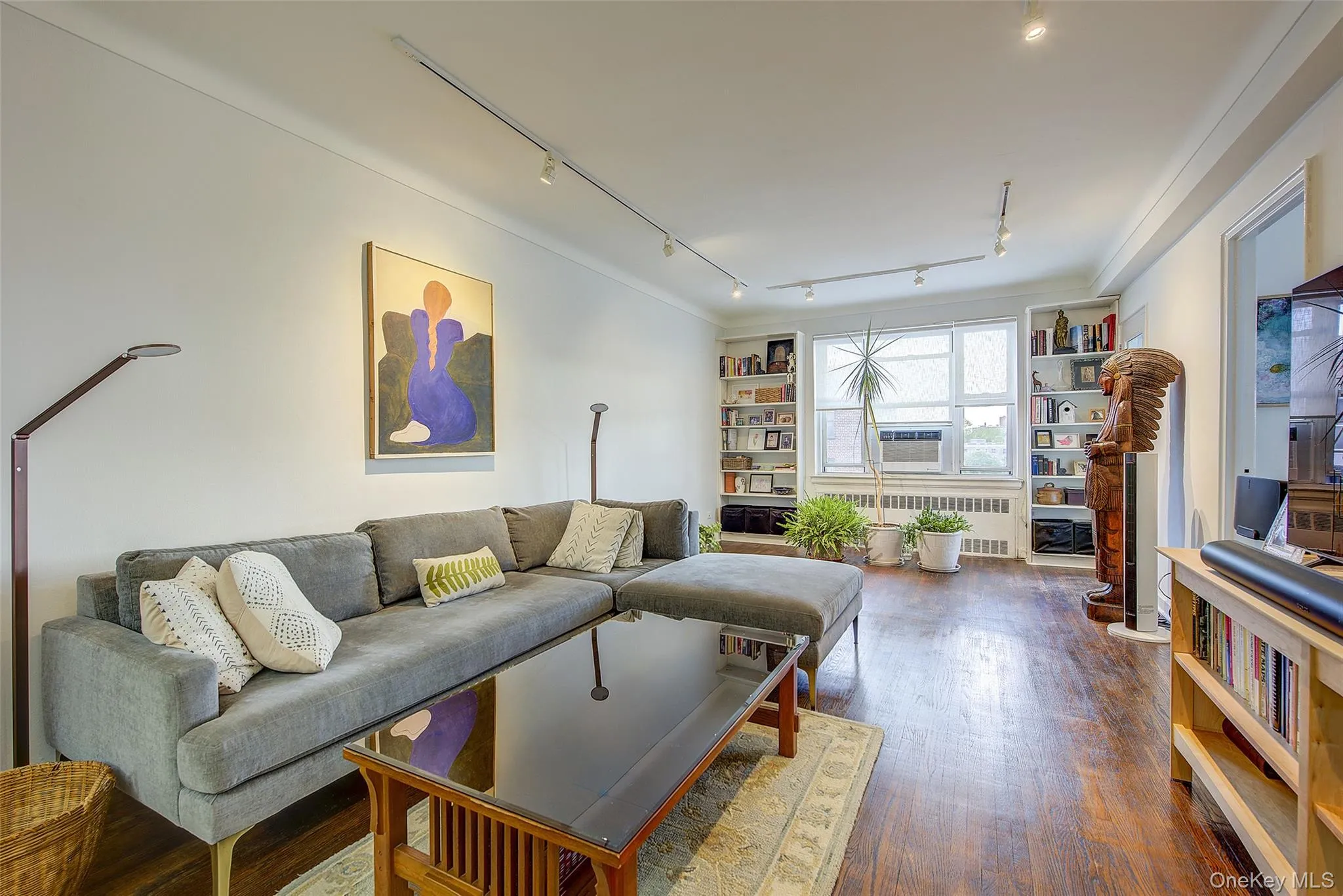 83-33 Austin Street, New York, NY, 2 Bedrooms Bedrooms, 5 Rooms Rooms,1 BathroomBathrooms,Residential,For Rent,Austin,0,1005549 83-33 Austin Street, New York, NY, 2 Bedrooms Bedrooms, 5 Rooms Rooms,1 BathroomBathrooms,Residential,For Rent,Austin,0,1005549