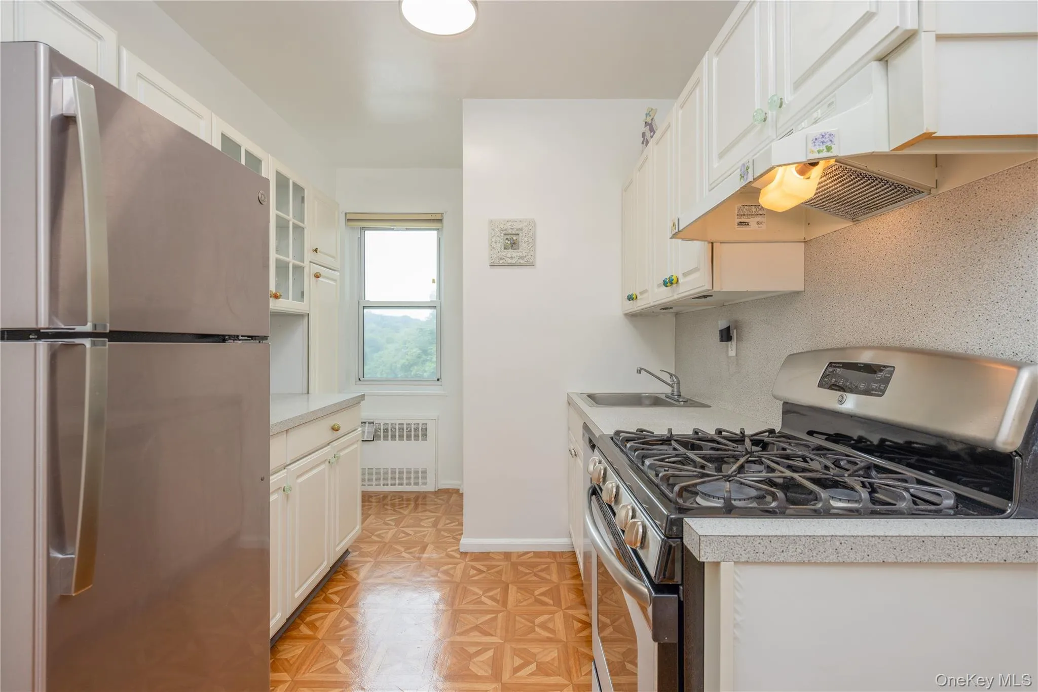 900 Palmer Road, Yonkers, NY, 2 Bedrooms Bedrooms, 5 Rooms Rooms,1 BathroomBathrooms,Residential,For Rent,Palmer,0,1005552 900 Palmer Road, Yonkers, NY, 2 Bedrooms Bedrooms, 5 Rooms Rooms,1 BathroomBathrooms,Residential,For Rent,Palmer,0,1005552