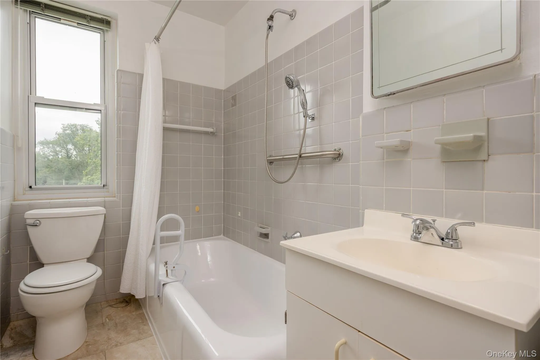 900 Palmer Road, Yonkers, NY, 2 Bedrooms Bedrooms, 5 Rooms Rooms,1 BathroomBathrooms,Residential,For Rent,Palmer,0,1005552 900 Palmer Road, Yonkers, NY, 2 Bedrooms Bedrooms, 5 Rooms Rooms,1 BathroomBathrooms,Residential,For Rent,Palmer,0,1005552