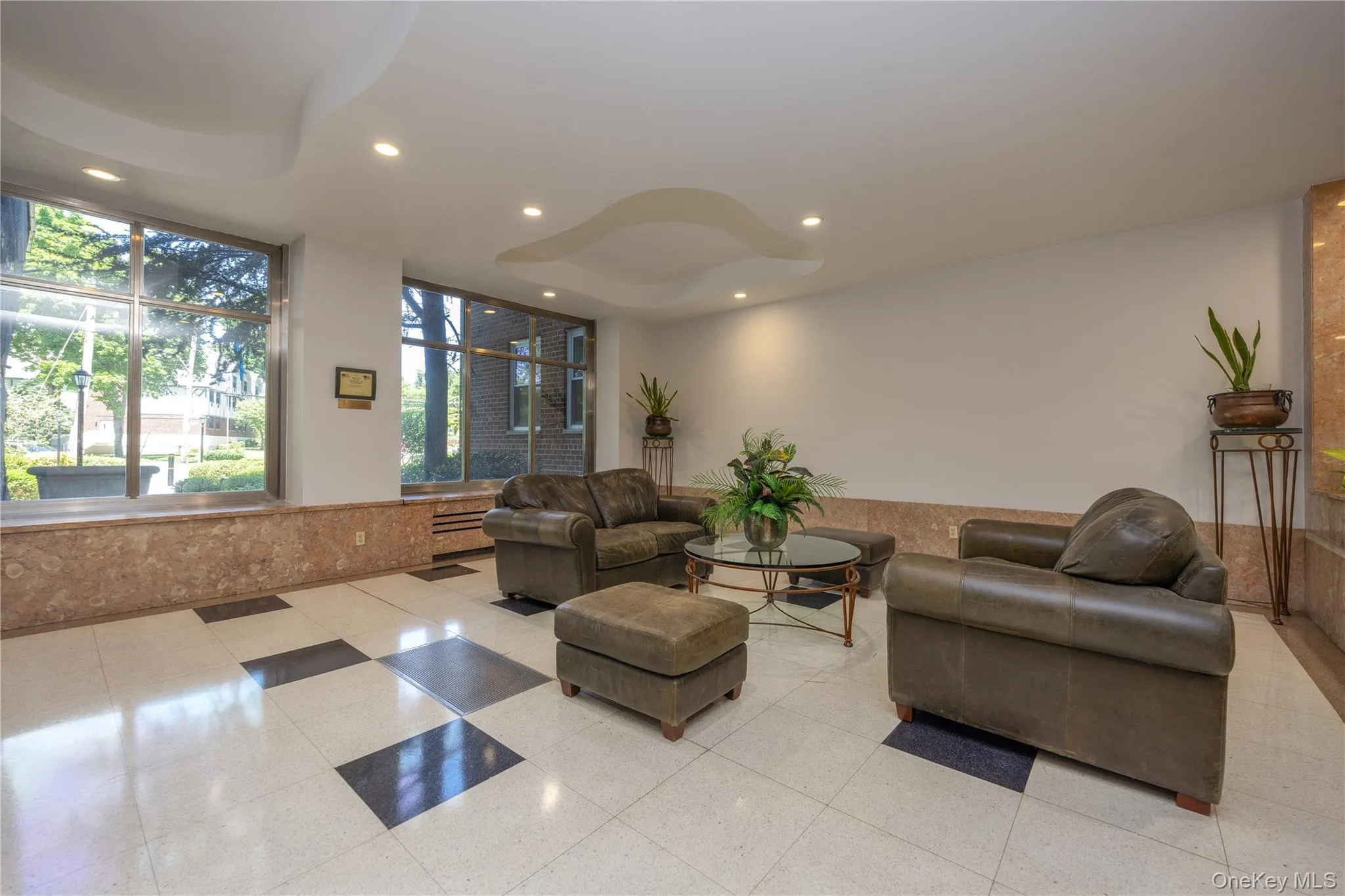 Sophisticated lobby Sophisticated lobby