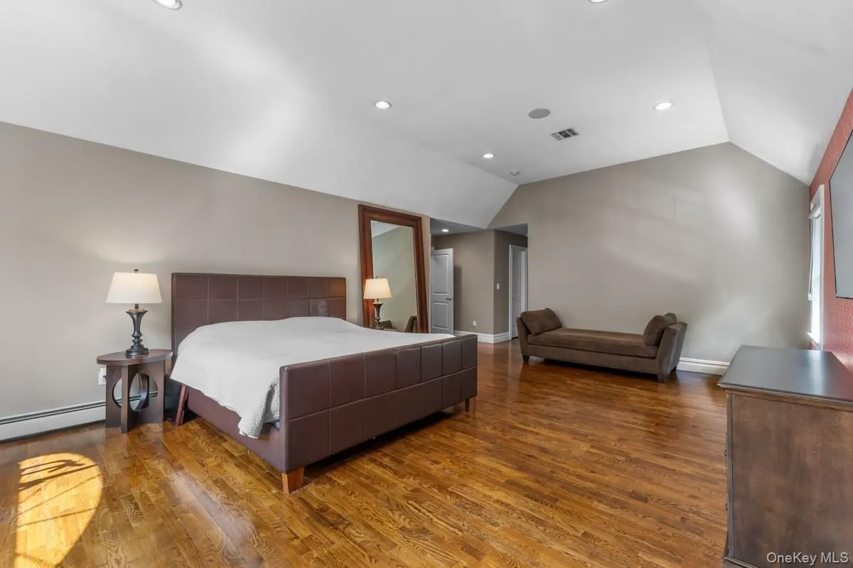 9 Ronwood Road, Ramapo, NY, 5 Bedrooms Bedrooms, 14 Rooms Rooms,3 BathroomsBathrooms,Residential,For Rent,Ronwood,0,1005553 9 Ronwood Road, Ramapo, NY, 5 Bedrooms Bedrooms, 14 Rooms Rooms,3 BathroomsBathrooms,Residential,For Rent,Ronwood,0,1005553