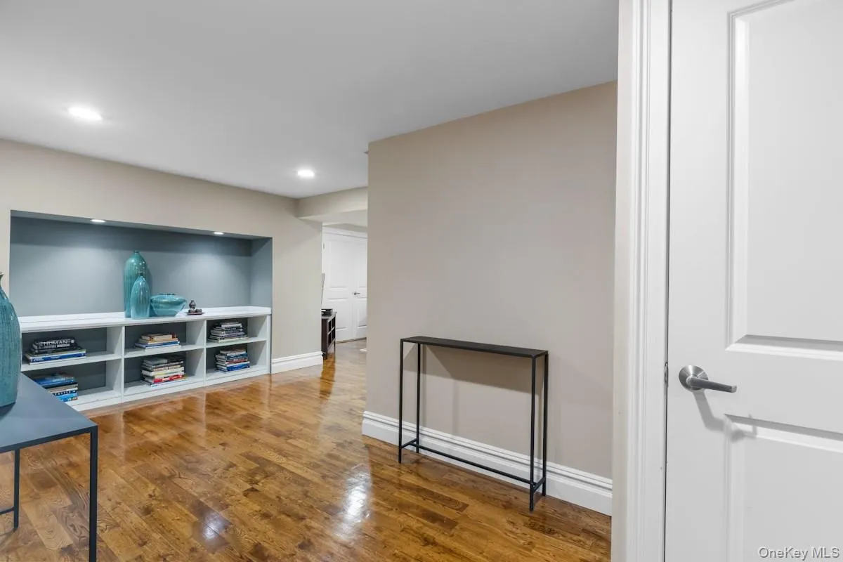 9 Ronwood Road, Ramapo, NY, 5 Bedrooms Bedrooms, 14 Rooms Rooms,3 BathroomsBathrooms,Residential,For Rent,Ronwood,0,1005553 9 Ronwood Road, Ramapo, NY, 5 Bedrooms Bedrooms, 14 Rooms Rooms,3 BathroomsBathrooms,Residential,For Rent,Ronwood,0,1005553