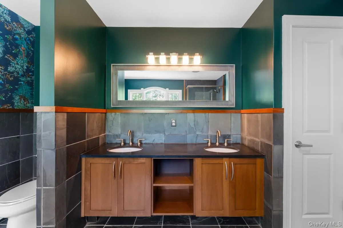 9 Ronwood Road, Ramapo, NY, 5 Bedrooms Bedrooms, 14 Rooms Rooms,3 BathroomsBathrooms,Residential,For Rent,Ronwood,0,1005553 9 Ronwood Road, Ramapo, NY, 5 Bedrooms Bedrooms, 14 Rooms Rooms,3 BathroomsBathrooms,Residential,For Rent,Ronwood,0,1005553