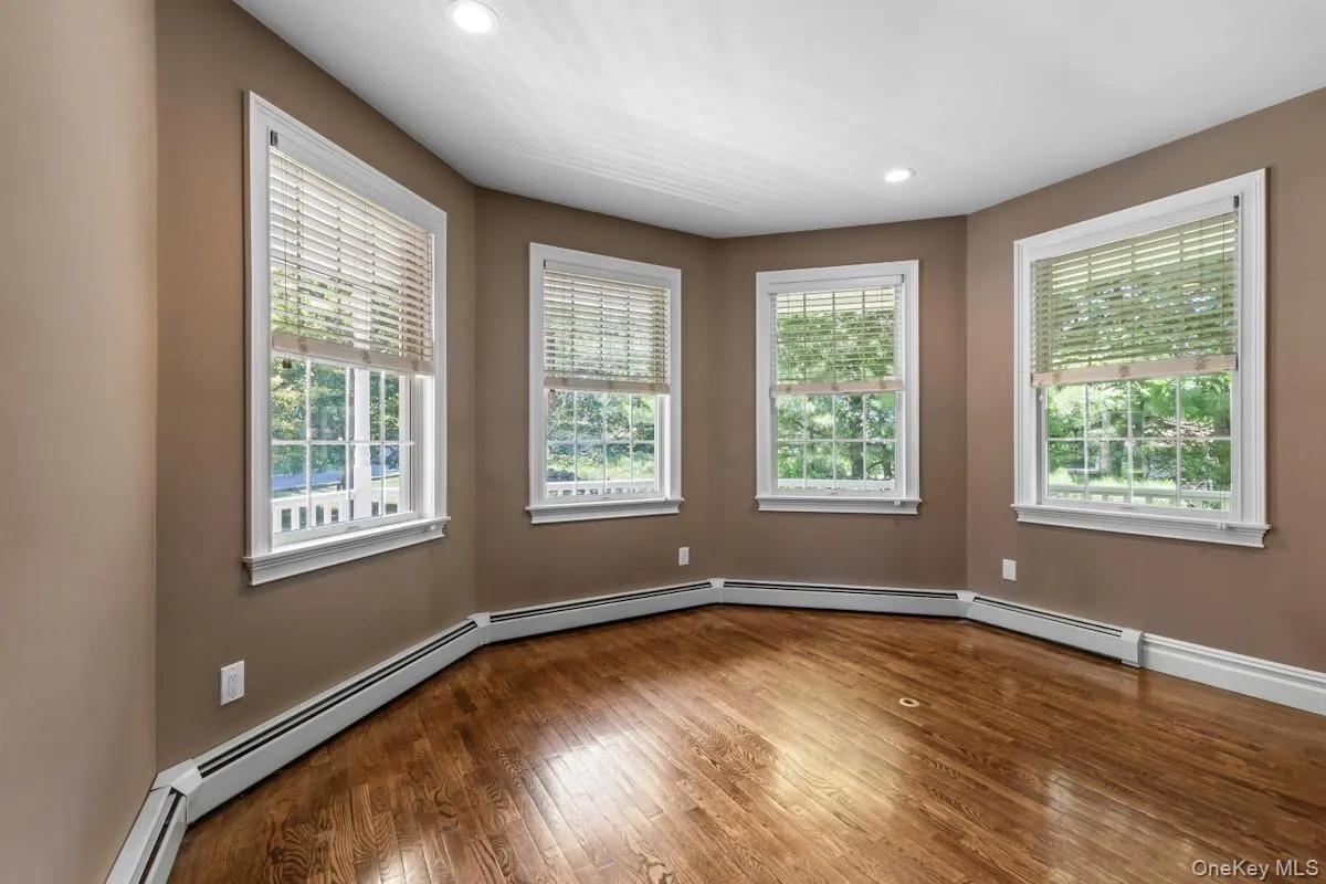 9 Ronwood Road, Ramapo, NY, 5 Bedrooms Bedrooms, 14 Rooms Rooms,3 BathroomsBathrooms,Residential,For Rent,Ronwood,0,1005553 9 Ronwood Road, Ramapo, NY, 5 Bedrooms Bedrooms, 14 Rooms Rooms,3 BathroomsBathrooms,Residential,For Rent,Ronwood,0,1005553