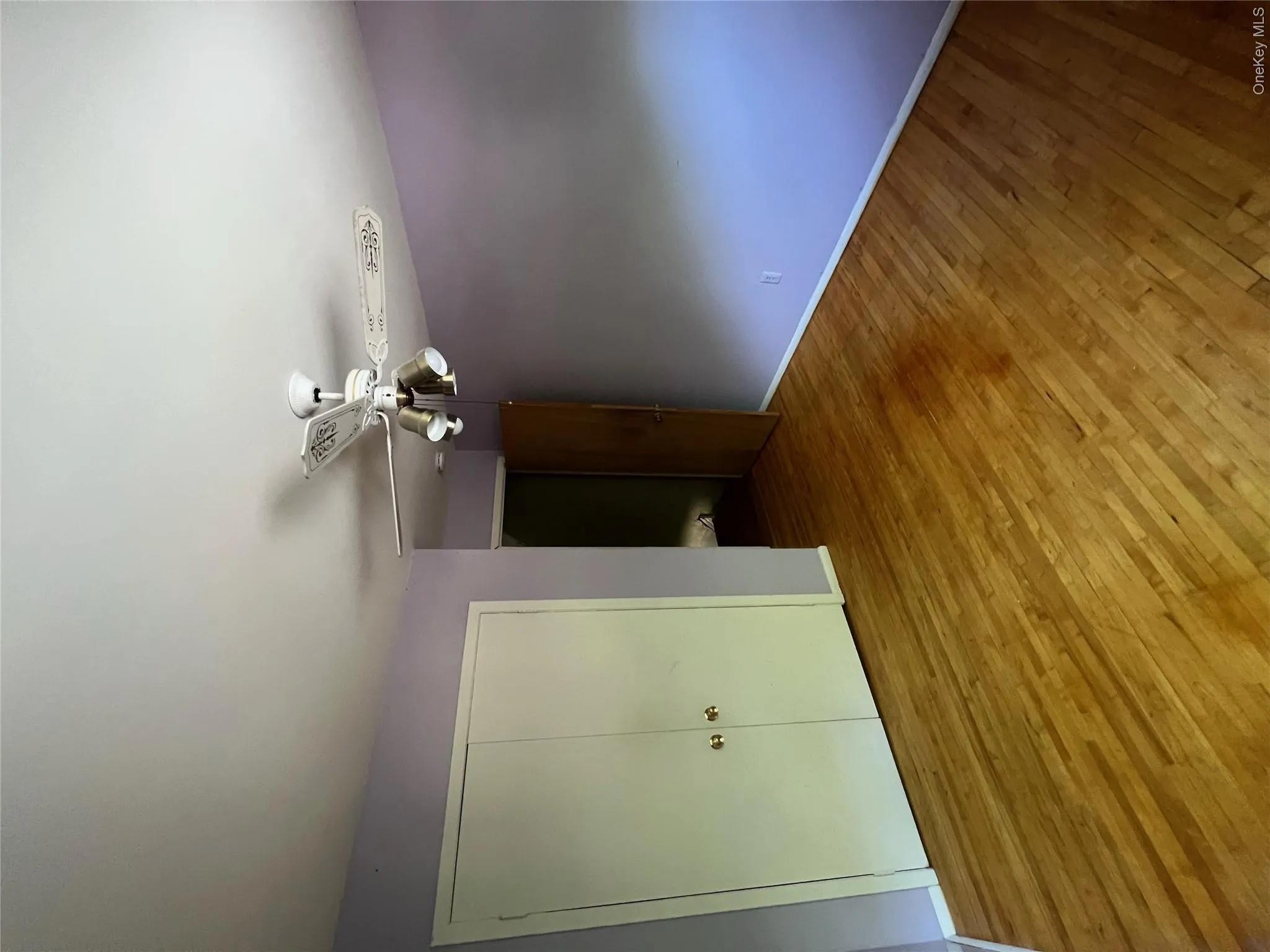 2 Aspen Road, Middletown, NY, 3 Bedrooms Bedrooms, 6 Rooms Rooms,1 BathroomBathrooms,Residential,For Rent,Aspen,0,1005556 2 Aspen Road, Middletown, NY, 3 Bedrooms Bedrooms, 6 Rooms Rooms,1 BathroomBathrooms,Residential,For Rent,Aspen,0,1005556