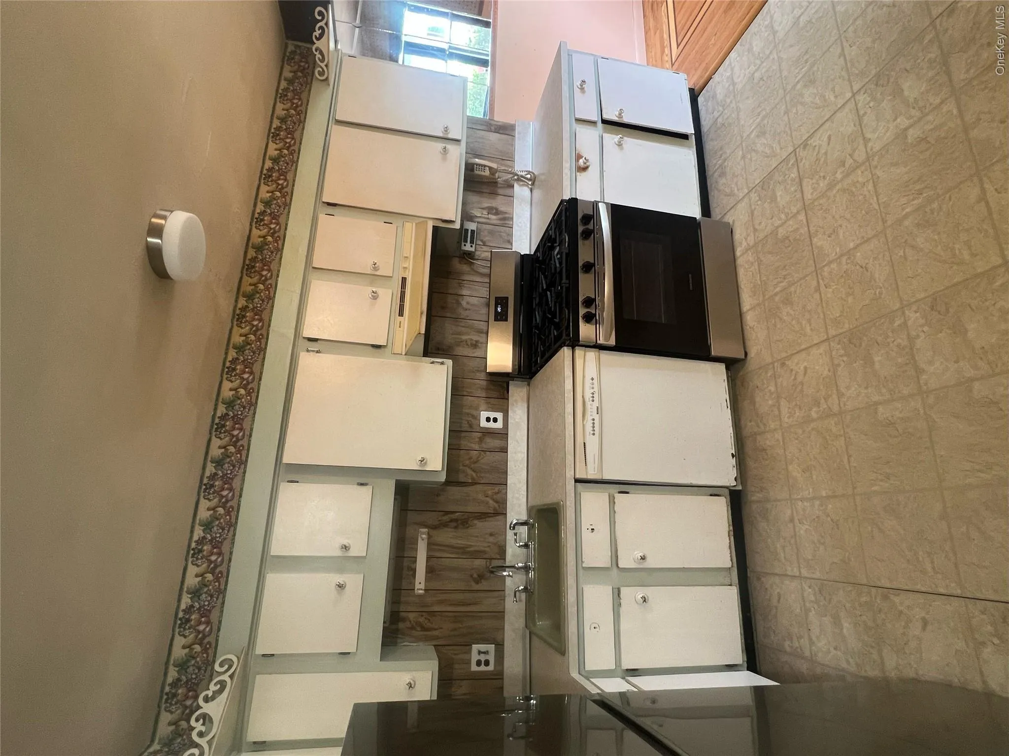 2 Aspen Road, Middletown, NY, 3 Bedrooms Bedrooms, 6 Rooms Rooms,1 BathroomBathrooms,Residential,For Rent,Aspen,0,1005556 2 Aspen Road, Middletown, NY, 3 Bedrooms Bedrooms, 6 Rooms Rooms,1 BathroomBathrooms,Residential,For Rent,Aspen,0,1005556