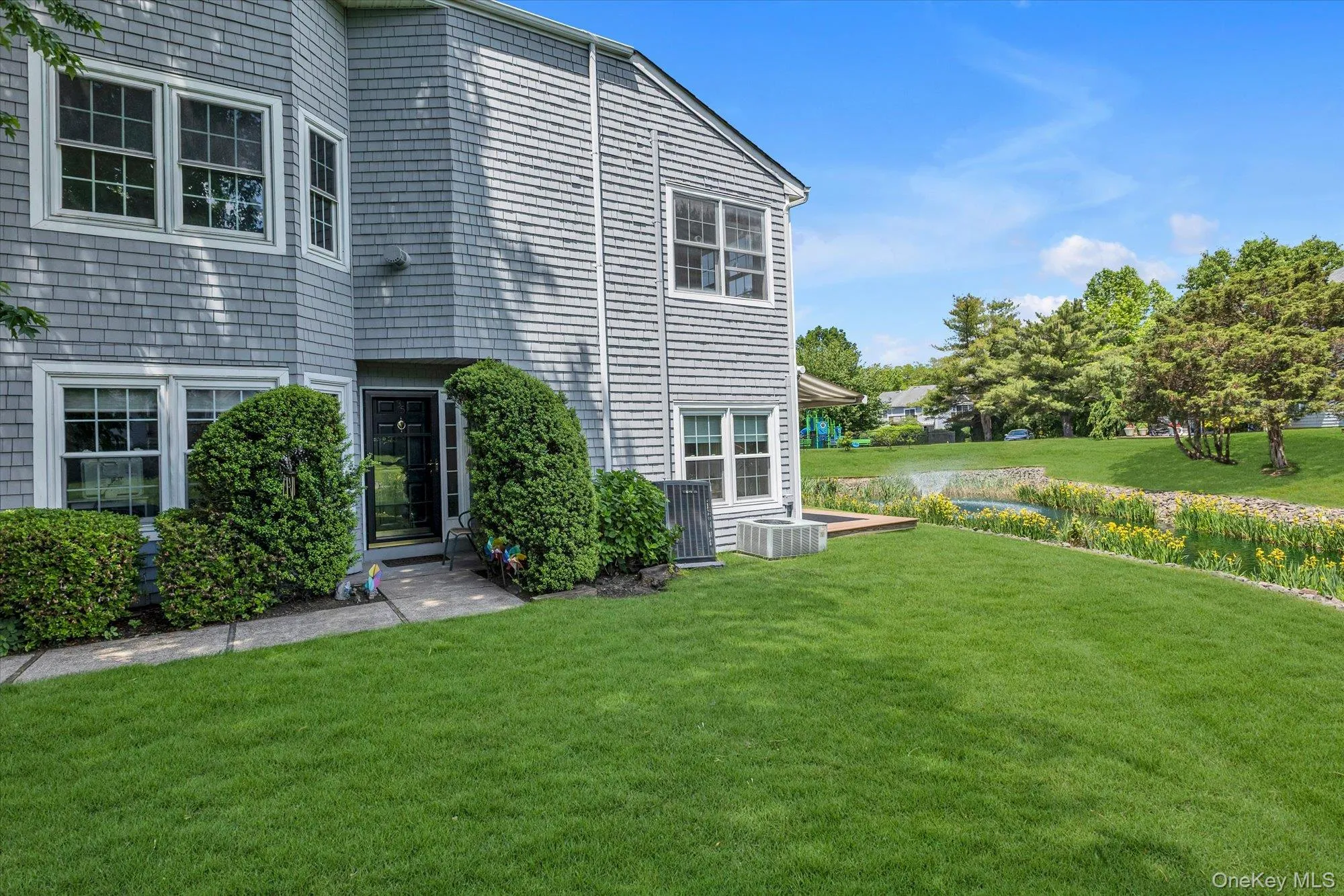 35 Lakebridge Drive, Smithtown, NY, 2 Bedrooms Bedrooms, 5 Rooms Rooms,2 BathroomsBathrooms,Residential,For Rent,Lakebridge,0,1005558 35 Lakebridge Drive, Smithtown, NY, 2 Bedrooms Bedrooms, 5 Rooms Rooms,2 BathroomsBathrooms,Residential,For Rent,Lakebridge,0,1005558