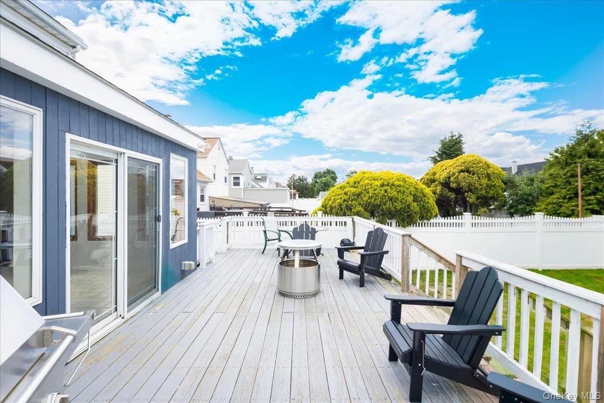 52 Martha Street, Hempstead, NY, 3 Bedrooms Bedrooms, 8 Rooms Rooms,3 BathroomsBathrooms,Residential,For Rent,Martha,0,1005561 52 Martha Street, Hempstead, NY, 3 Bedrooms Bedrooms, 8 Rooms Rooms,3 BathroomsBathrooms,Residential,For Rent,Martha,0,1005561