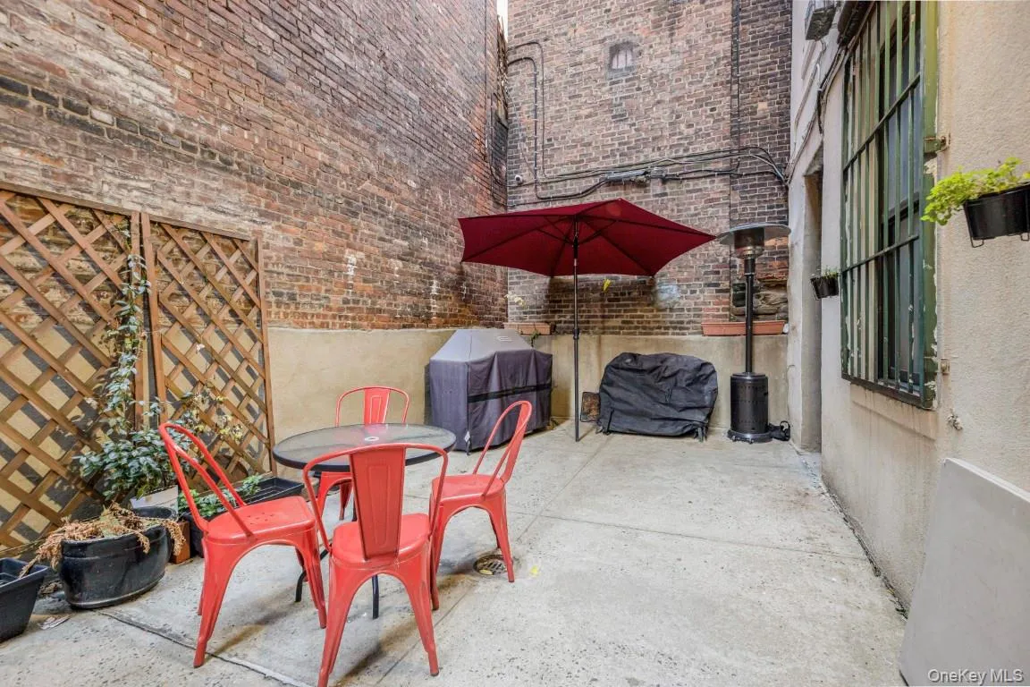 1608 Amsterdam Avenue, New York, NY, 2 Bedrooms Bedrooms, 5 Rooms Rooms,1 BathroomBathrooms,Residential,For Rent,Amsterdam,0,1005563 1608 Amsterdam Avenue, New York, NY, 2 Bedrooms Bedrooms, 5 Rooms Rooms,1 BathroomBathrooms,Residential,For Rent,Amsterdam,0,1005563