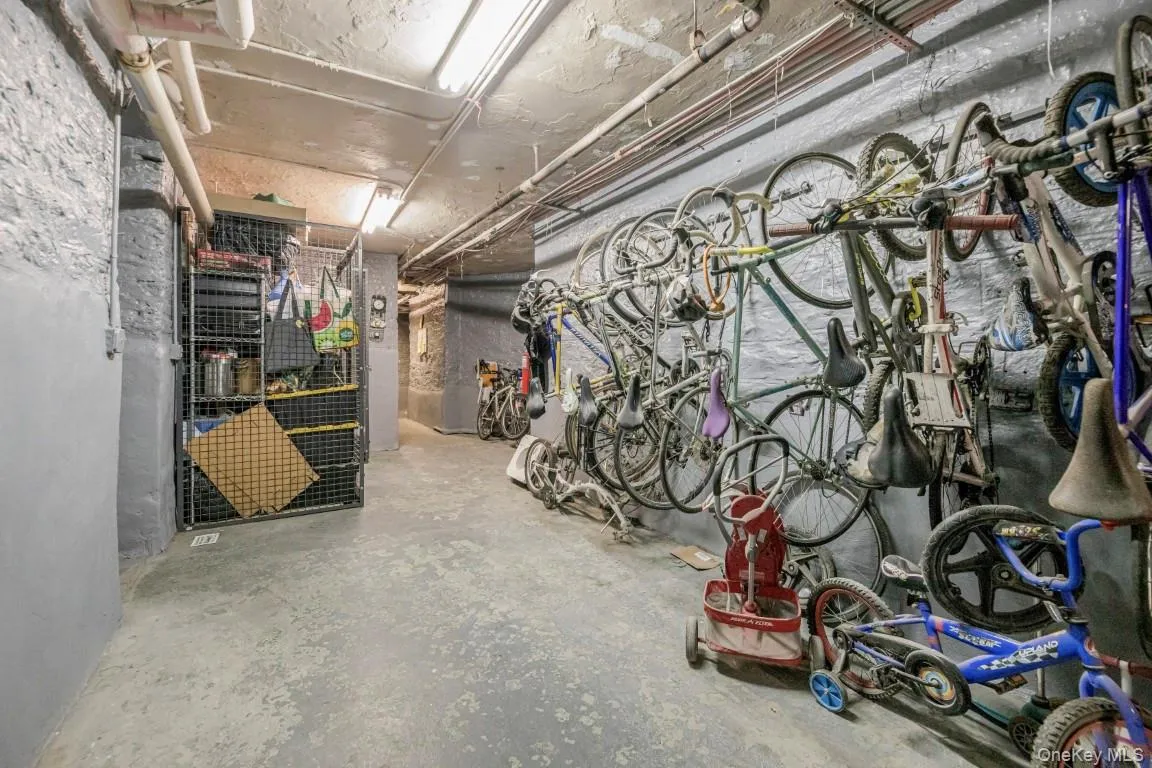 1608 Amsterdam Avenue, New York, NY, 2 Bedrooms Bedrooms, 5 Rooms Rooms,1 BathroomBathrooms,Residential,For Rent,Amsterdam,0,1005563 1608 Amsterdam Avenue, New York, NY, 2 Bedrooms Bedrooms, 5 Rooms Rooms,1 BathroomBathrooms,Residential,For Rent,Amsterdam,0,1005563