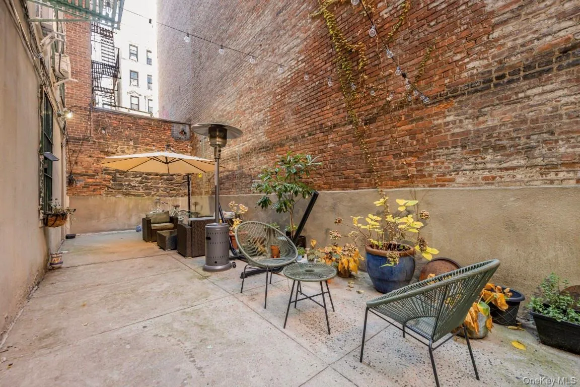 1608 Amsterdam Avenue, New York, NY, 2 Bedrooms Bedrooms, 5 Rooms Rooms,1 BathroomBathrooms,Residential,For Rent,Amsterdam,0,1005563 1608 Amsterdam Avenue, New York, NY, 2 Bedrooms Bedrooms, 5 Rooms Rooms,1 BathroomBathrooms,Residential,For Rent,Amsterdam,0,1005563