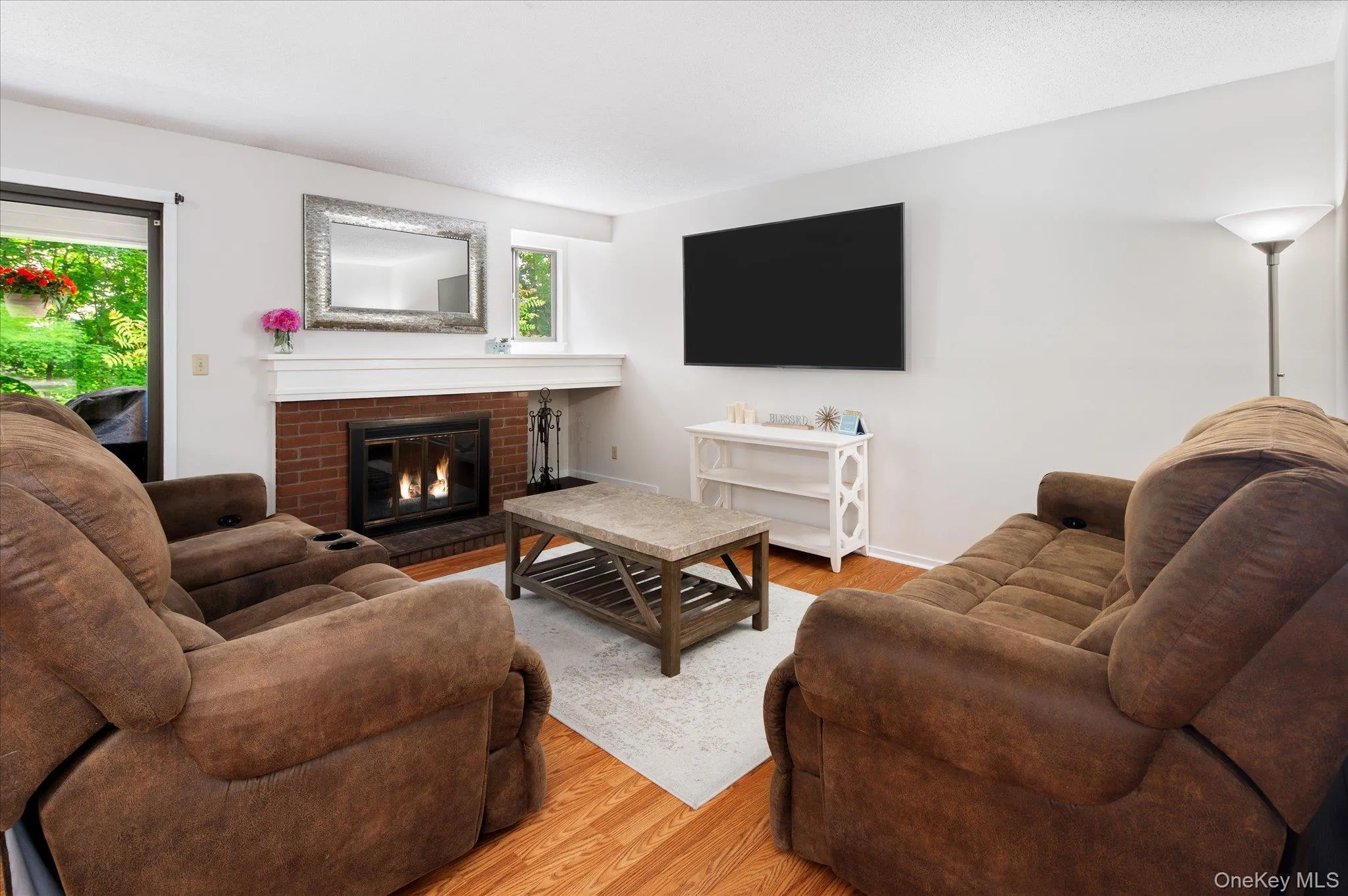 91 Heritage Hills, Somers, NY, 2 Bedrooms Bedrooms, 5 Rooms Rooms,2 BathroomsBathrooms,Residential,For Rent,Heritage,0,1005564 91 Heritage Hills, Somers, NY, 2 Bedrooms Bedrooms, 5 Rooms Rooms,2 BathroomsBathrooms,Residential,For Rent,Heritage,0,1005564