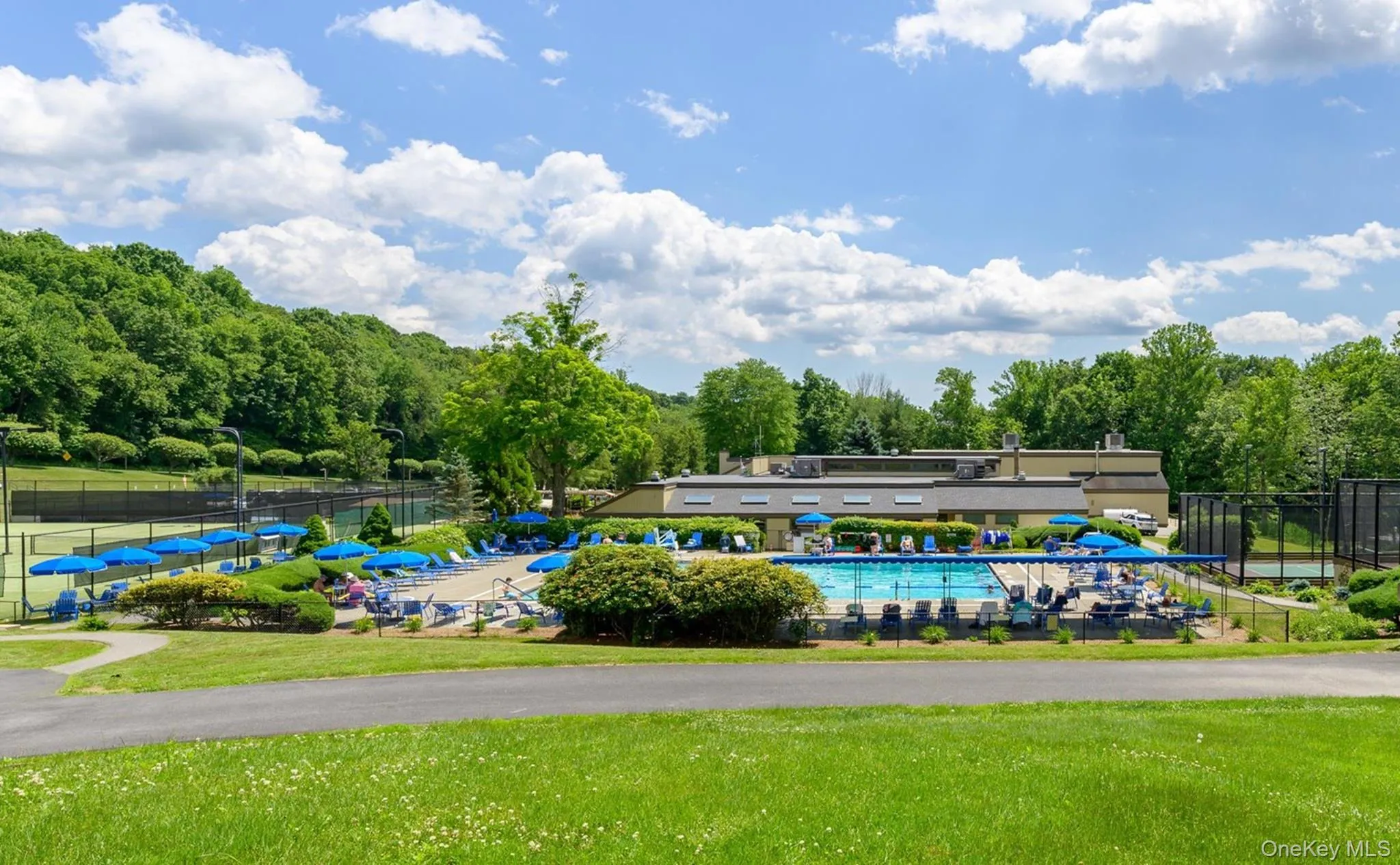 91 Heritage Hills, Somers, NY, 2 Bedrooms Bedrooms, 5 Rooms Rooms,2 BathroomsBathrooms,Residential,For Rent,Heritage,0,1005564 91 Heritage Hills, Somers, NY, 2 Bedrooms Bedrooms, 5 Rooms Rooms,2 BathroomsBathrooms,Residential,For Rent,Heritage,0,1005564