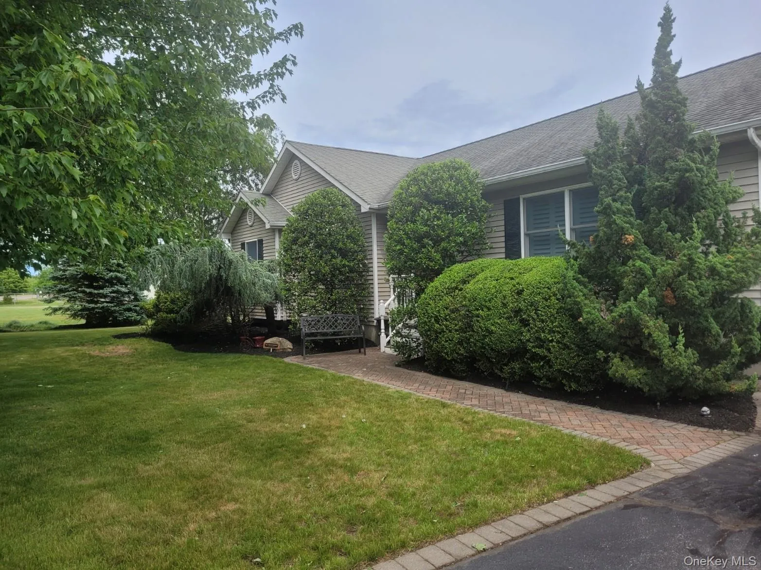 312 Riley Avenue, Riverhead, NY, 3 Bedrooms Bedrooms, 6 Rooms Rooms,2 BathroomsBathrooms,Residential,For Rent,Riley,0,1005568 312 Riley Avenue, Riverhead, NY, 3 Bedrooms Bedrooms, 6 Rooms Rooms,2 BathroomsBathrooms,Residential,For Rent,Riley,0,1005568
