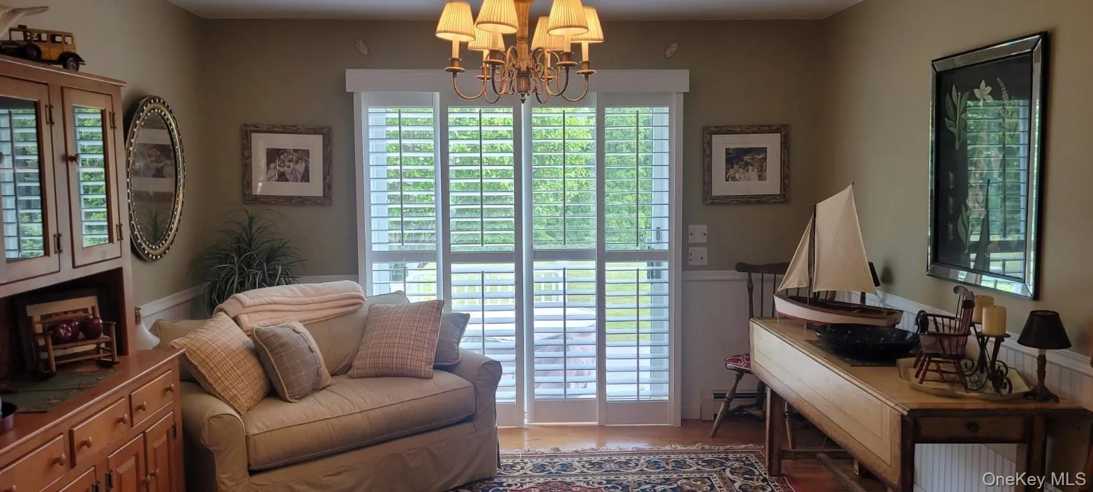 312 Riley Avenue, Riverhead, NY, 3 Bedrooms Bedrooms, 6 Rooms Rooms,2 BathroomsBathrooms,Residential,For Rent,Riley,0,1005568 312 Riley Avenue, Riverhead, NY, 3 Bedrooms Bedrooms, 6 Rooms Rooms,2 BathroomsBathrooms,Residential,For Rent,Riley,0,1005568