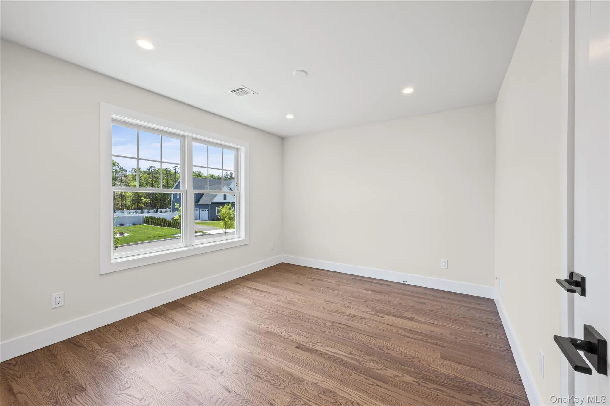 5 Jersey Avenue, Brookhaven, NY, 4 Bedrooms Bedrooms, 7 Rooms Rooms,2 BathroomsBathrooms,Residential,For Rent,Jersey,0,1005569 5 Jersey Avenue, Brookhaven, NY, 4 Bedrooms Bedrooms, 7 Rooms Rooms,2 BathroomsBathrooms,Residential,For Rent,Jersey,0,1005569