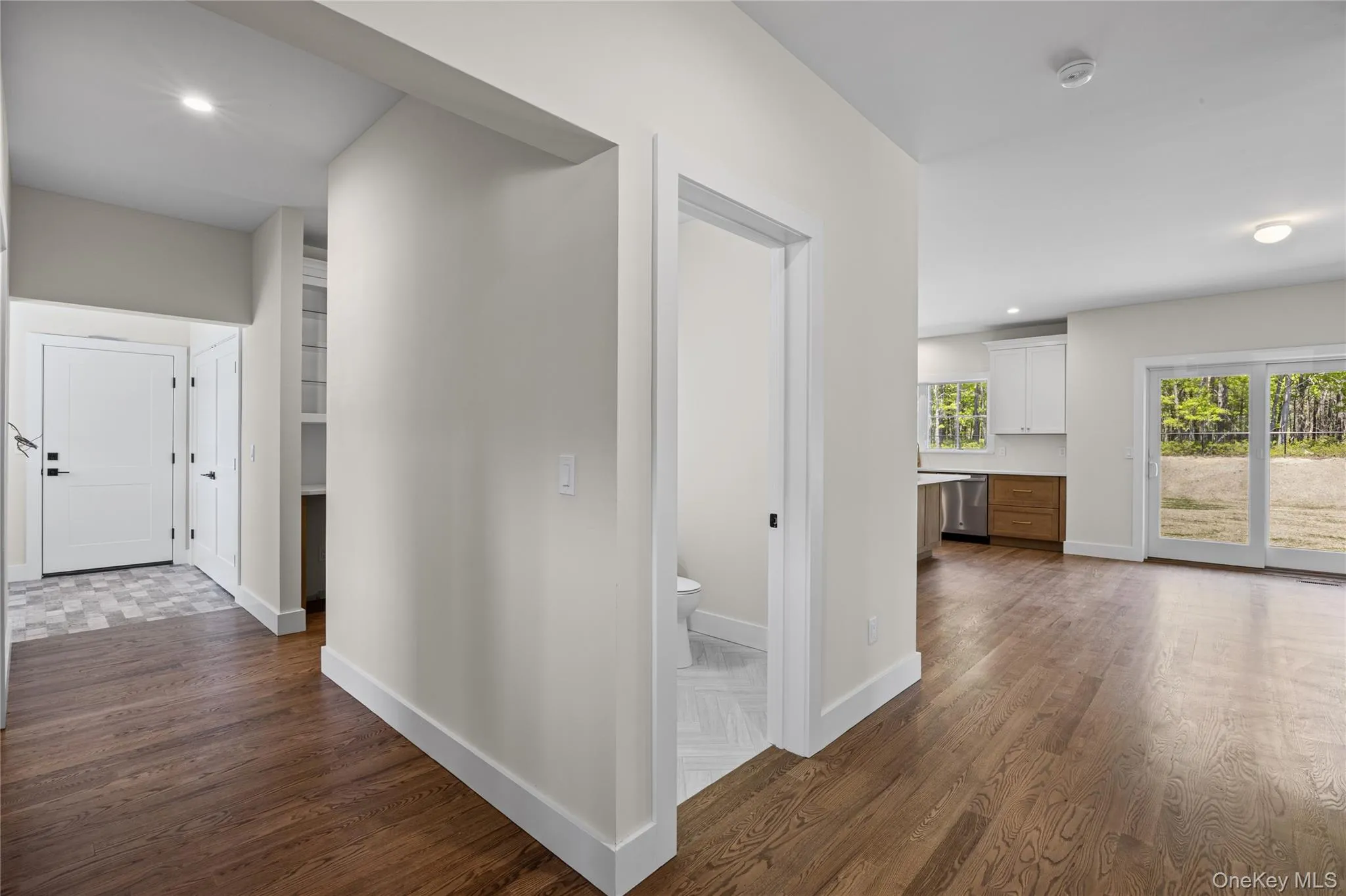 5 Jersey Avenue, Brookhaven, NY, 4 Bedrooms Bedrooms, 7 Rooms Rooms,2 BathroomsBathrooms,Residential,For Rent,Jersey,0,1005569 5 Jersey Avenue, Brookhaven, NY, 4 Bedrooms Bedrooms, 7 Rooms Rooms,2 BathroomsBathrooms,Residential,For Rent,Jersey,0,1005569