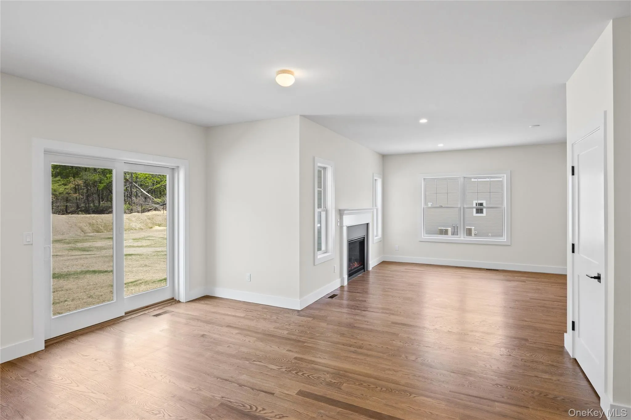 5 Jersey Avenue, Brookhaven, NY, 4 Bedrooms Bedrooms, 7 Rooms Rooms,2 BathroomsBathrooms,Residential,For Rent,Jersey,0,1005569 5 Jersey Avenue, Brookhaven, NY, 4 Bedrooms Bedrooms, 7 Rooms Rooms,2 BathroomsBathrooms,Residential,For Rent,Jersey,0,1005569